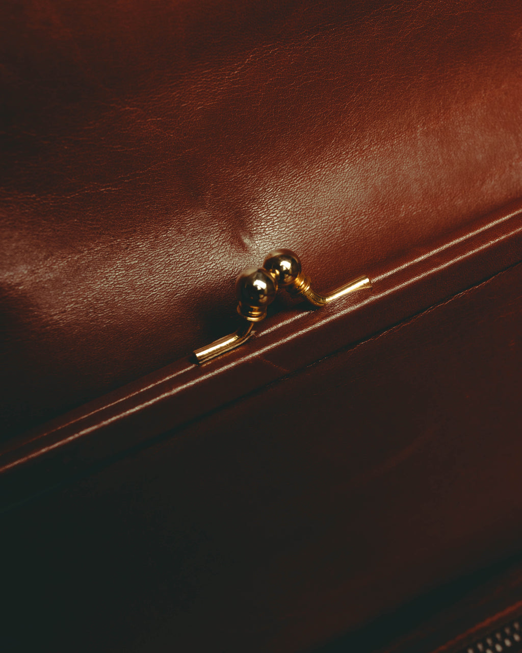 –SPECIAL– "CÉLINE" 70's-80's Vintage monogram suede chain shoulder bag