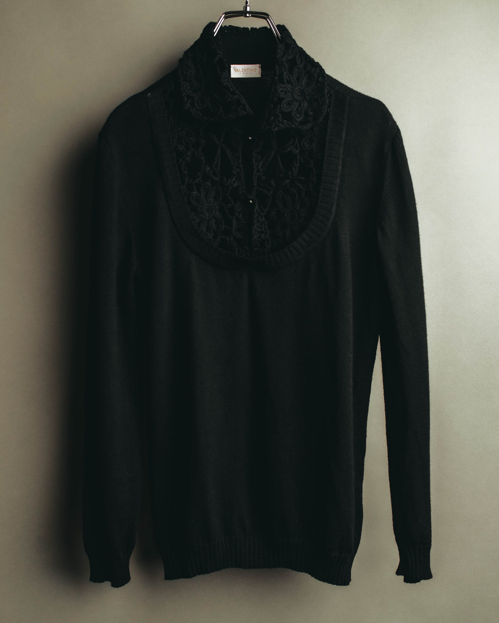 "VALENTINO ROMA" 00's Ruffled virgin wool knit sweater