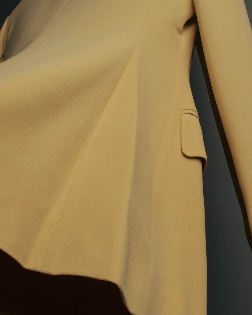 “GUCCI” 90’s Soft tailored minimal blazer