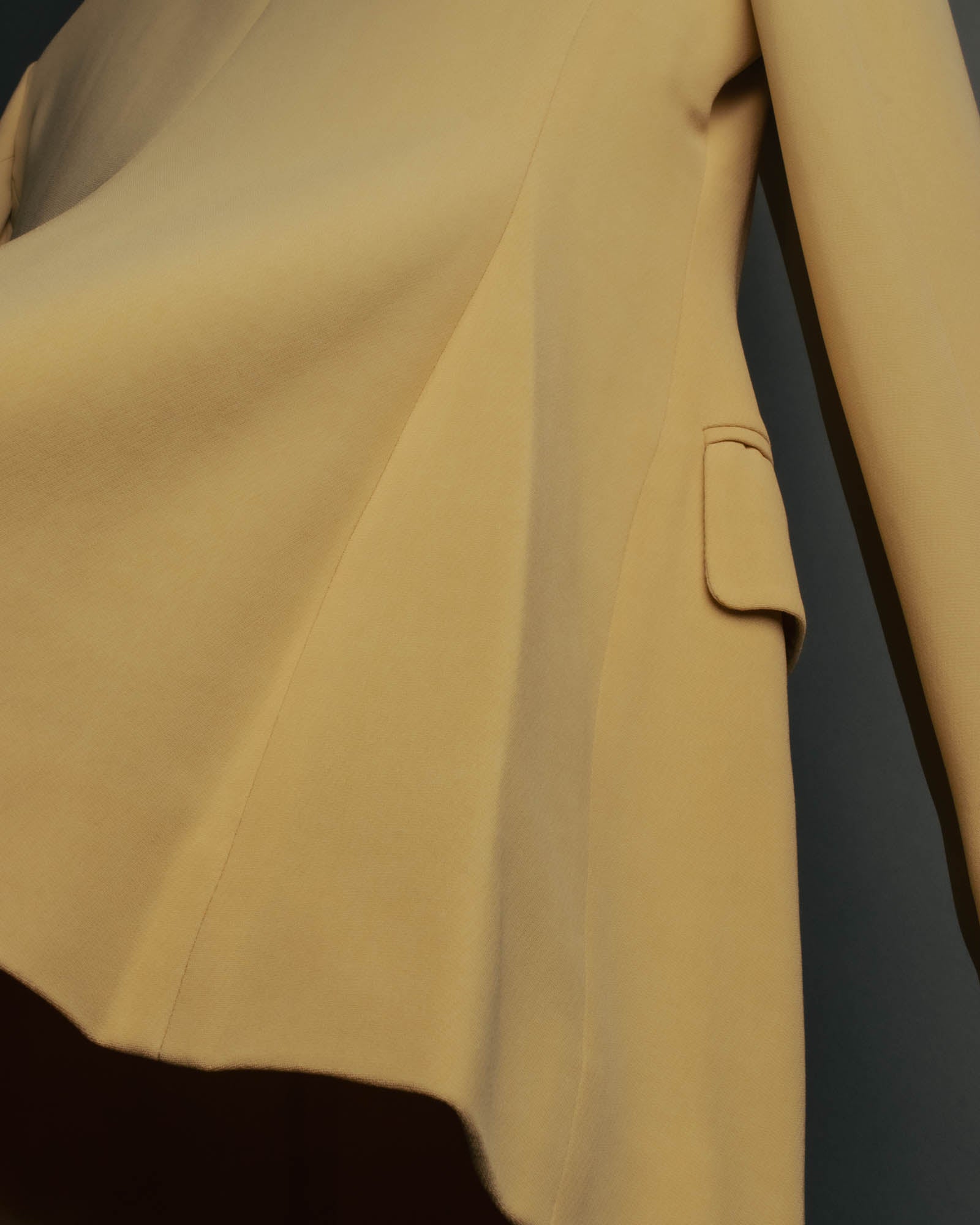 “GUCCI” 90’s Soft tailored minimal blazer