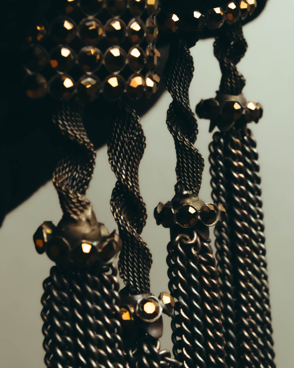 "ARMANI" Dark chain tassel earrings