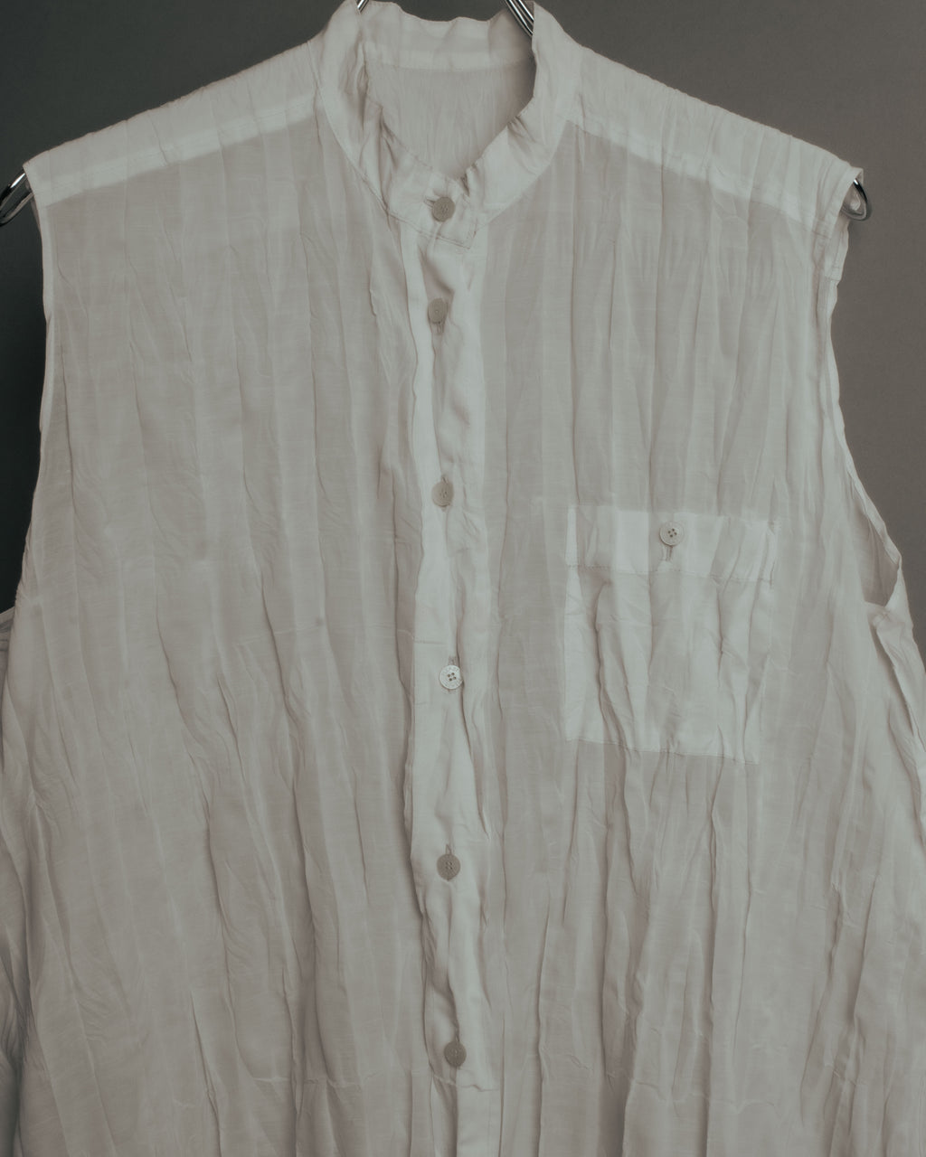 “PLEATS PLEASE ISSEY MIYAKE”
00’s-10’s Twisted pleat sleeveless shirt