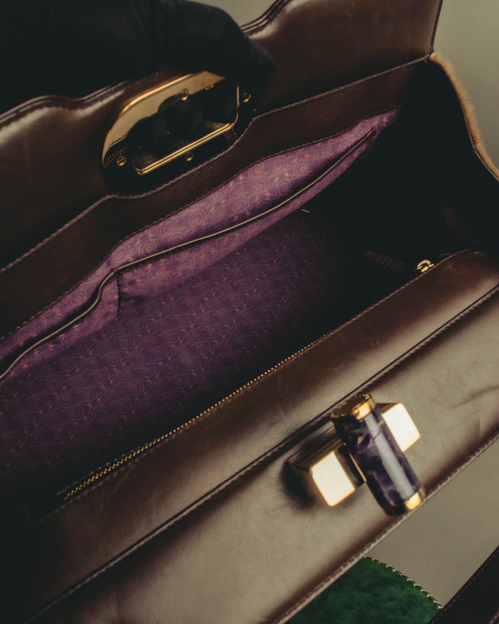 "BVLGARI" 10's Sculptural hair on two way handbag