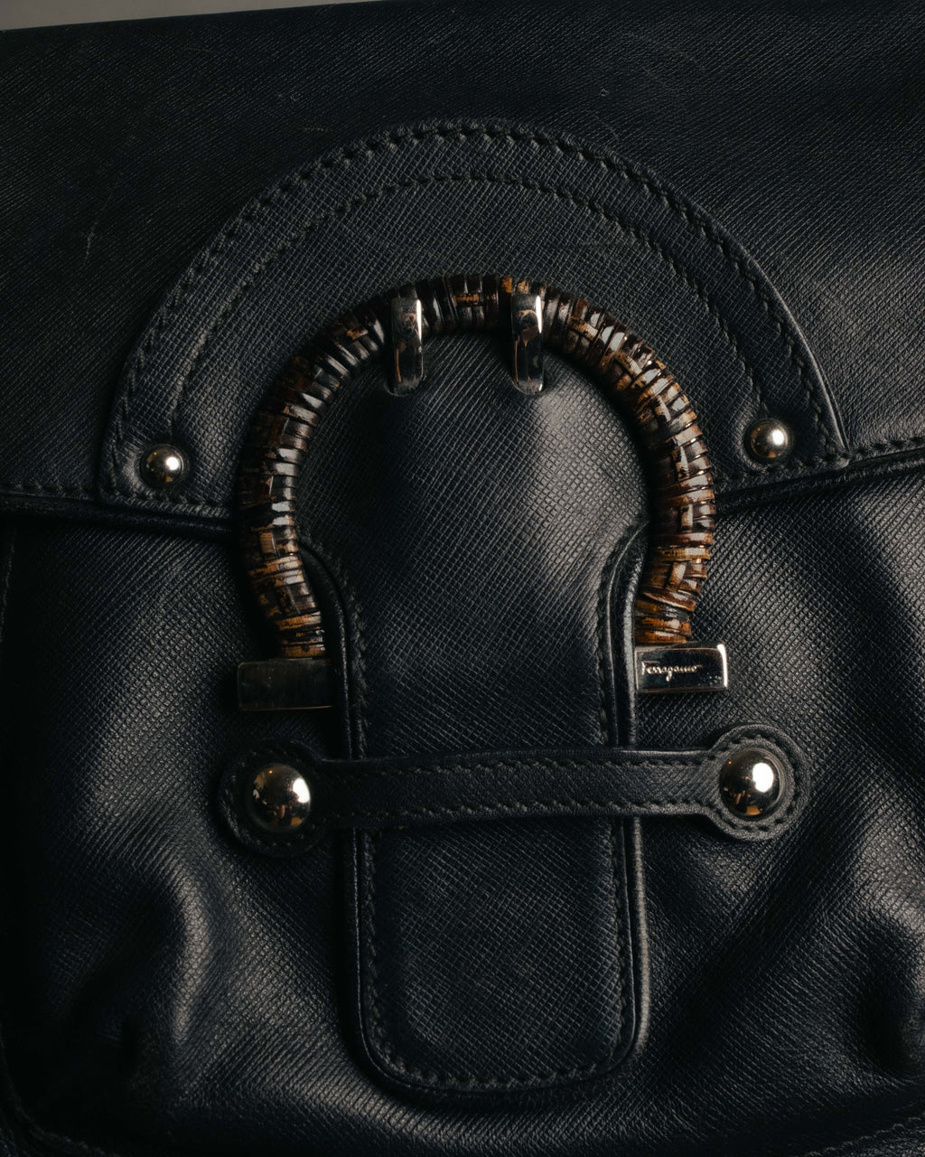 “Salvatore Ferragamo“ 2000’s Wood Gancini leather shoulder bag