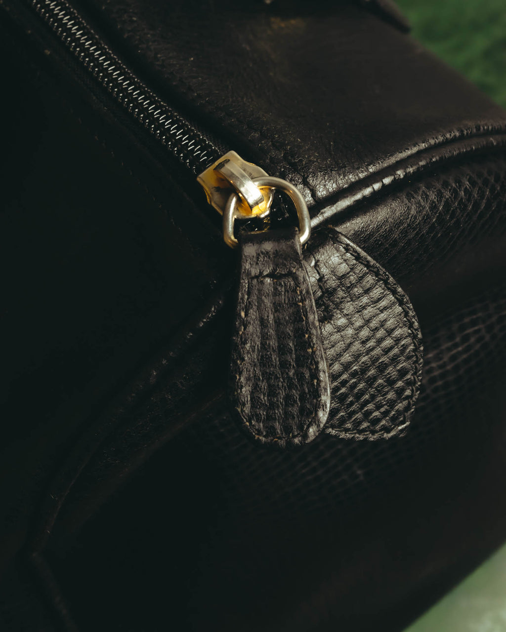 "Burberrys" 80's-90's Grained leather boston bag
