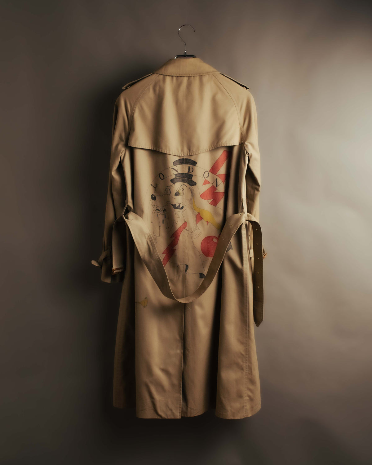-SPECIAL- "Burberrys" 80's-90's Hand painted trench coat