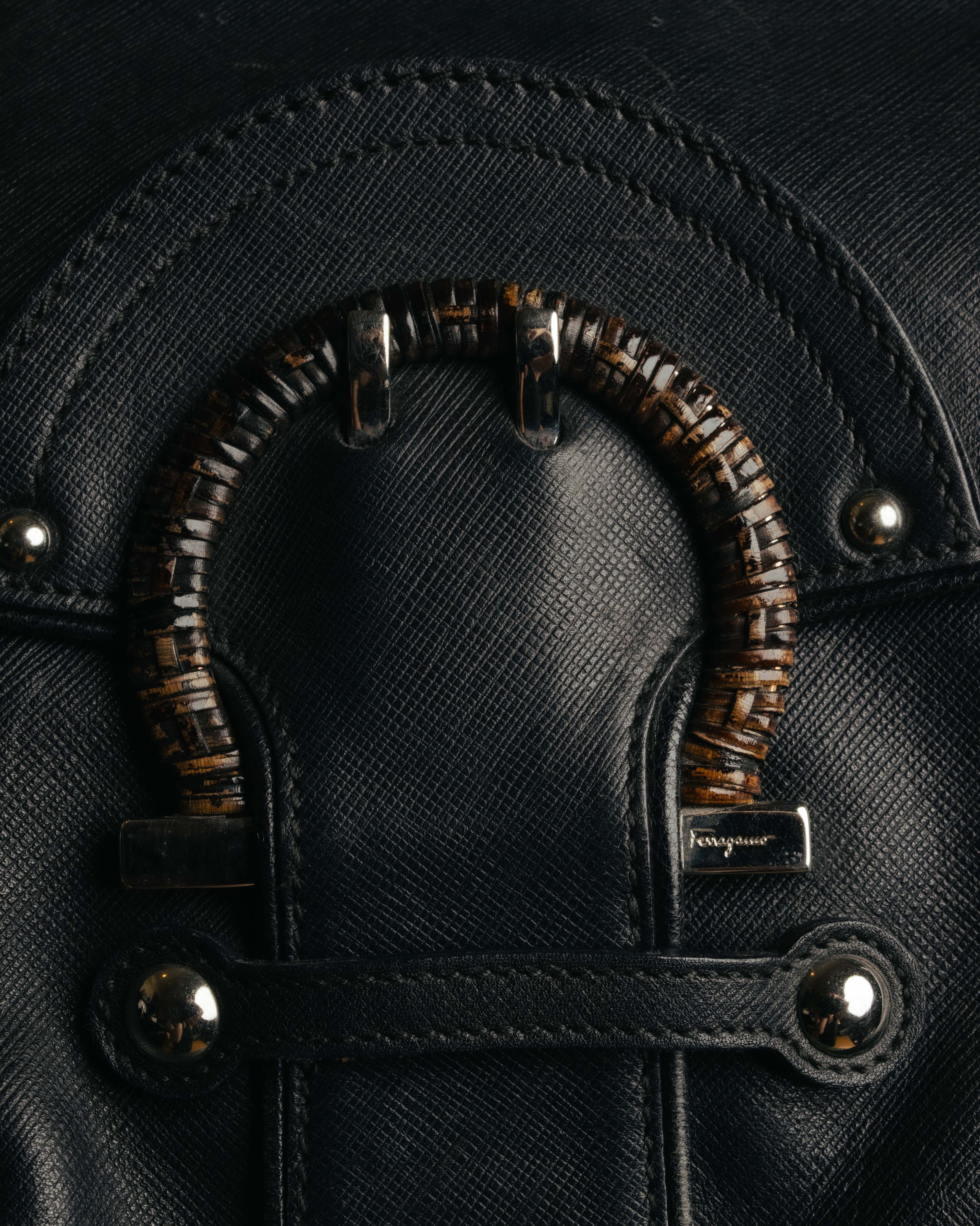 “Salvatore Ferragamo“ 2000’s Wood Gancini leather shoulder bag