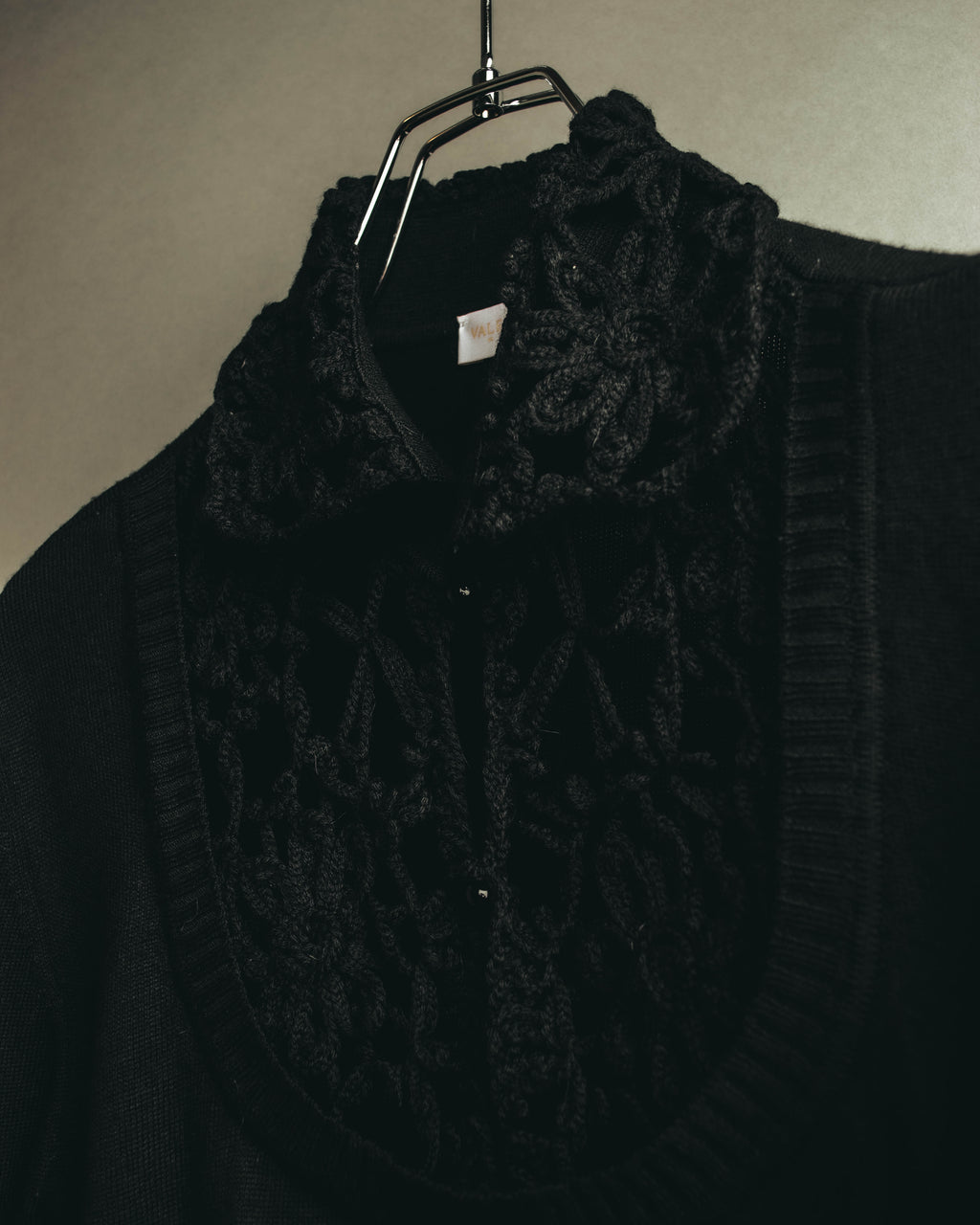 "VALENTINO ROMA" 00's Ruffled virgin wool knit sweater