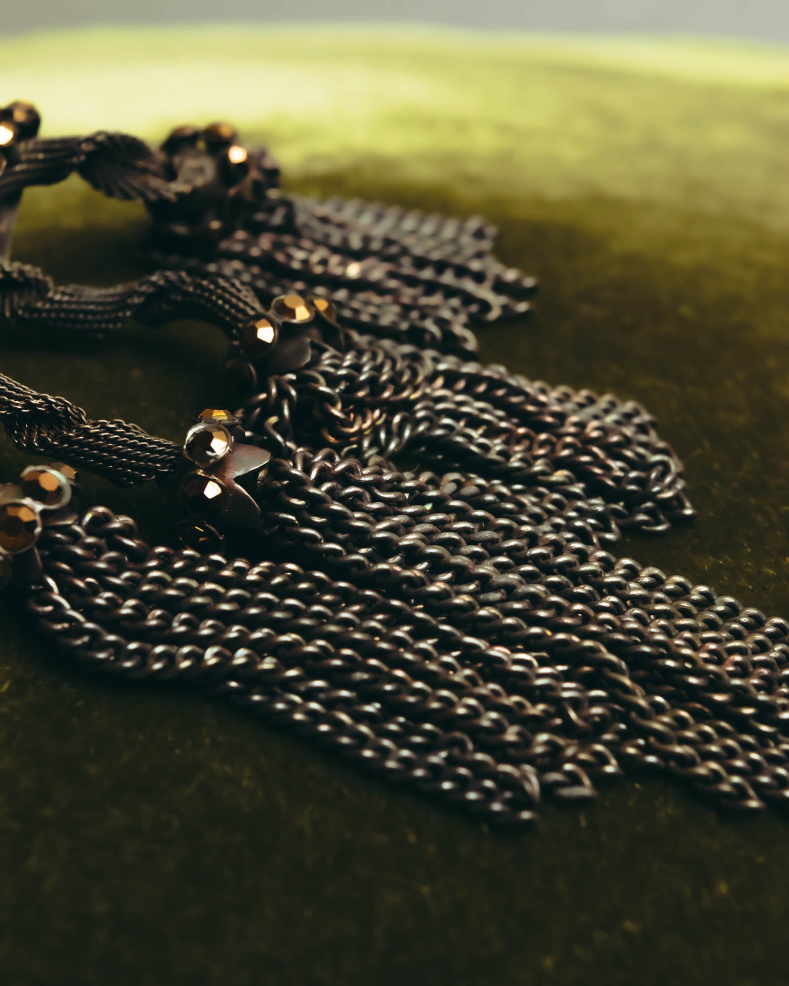 "ARMANI" Dark chain tassel earrings