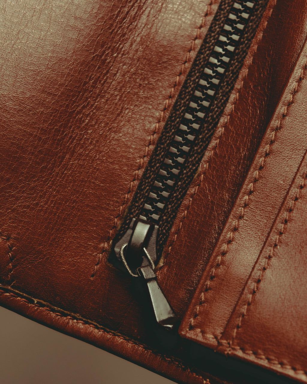 –SPECIAL– "CÉLINE" 70's-80's Vintage monogram suede chain shoulder bag