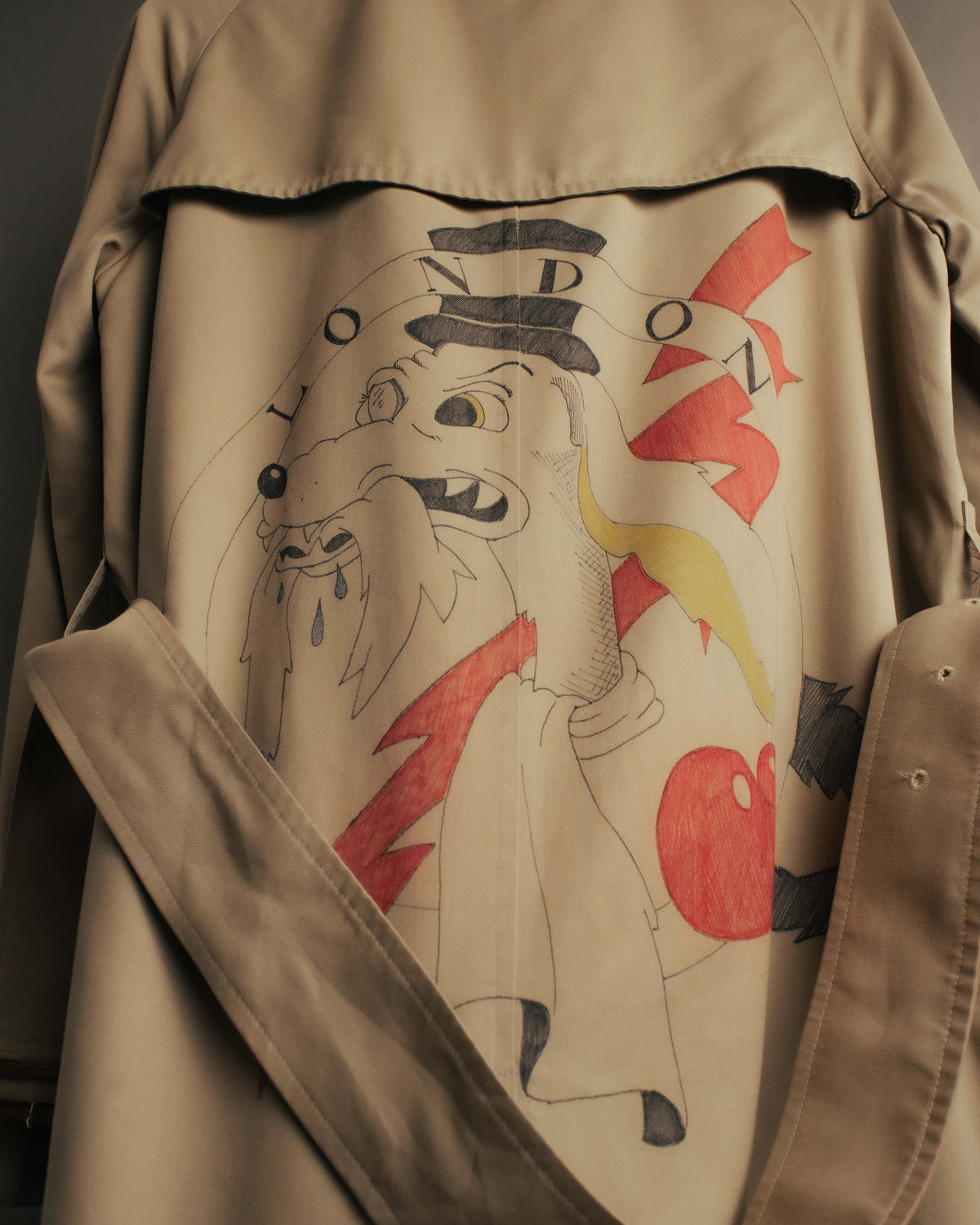 -SPECIAL- "Burberrys" 80's-90's Hand painted trench coat