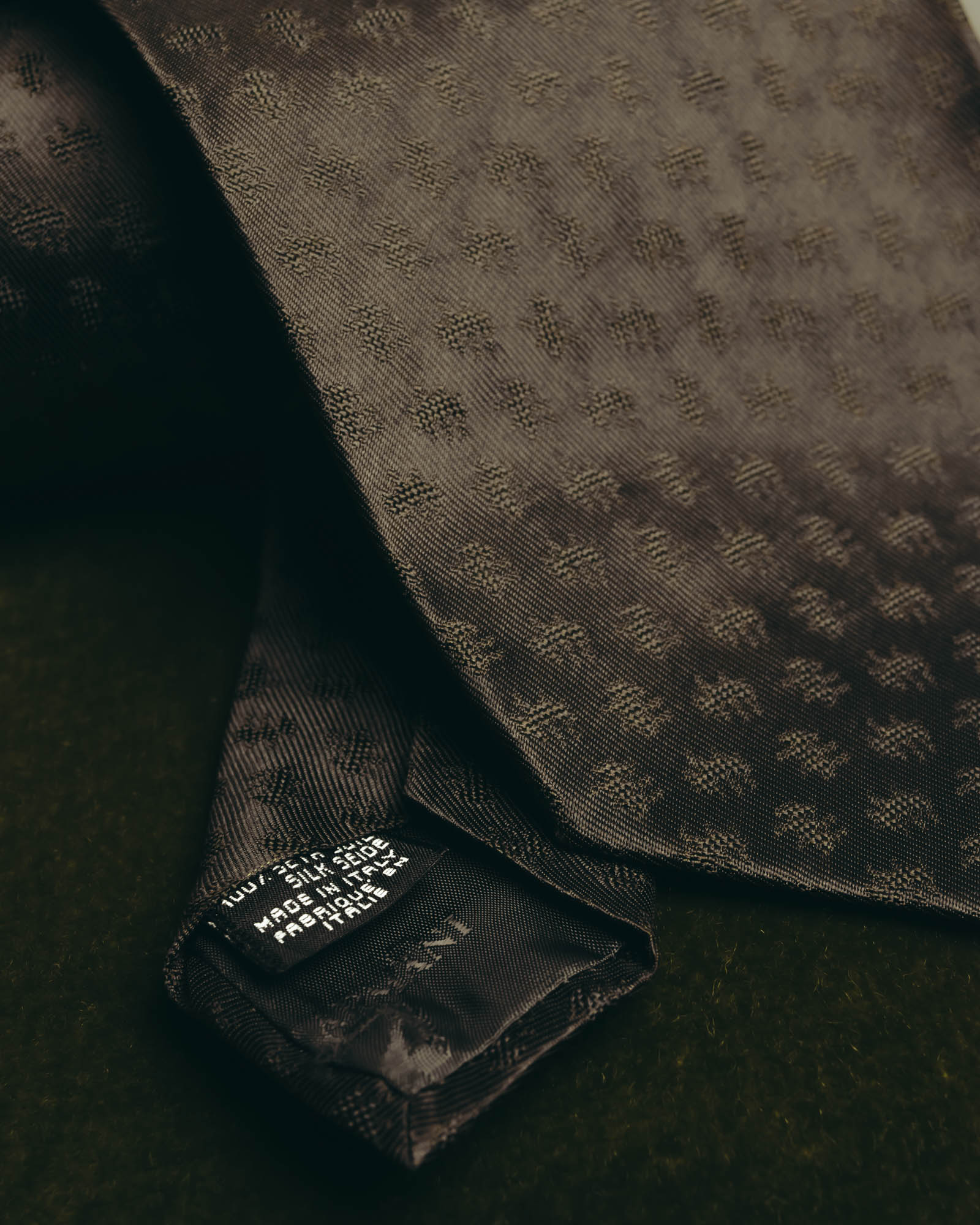 "GIORGIO ARMANI" 90's-00's Dark jacquard silk necktie