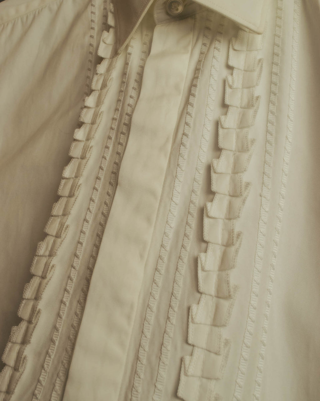 “FENDI” 2000’s Architectural trim dress shirt