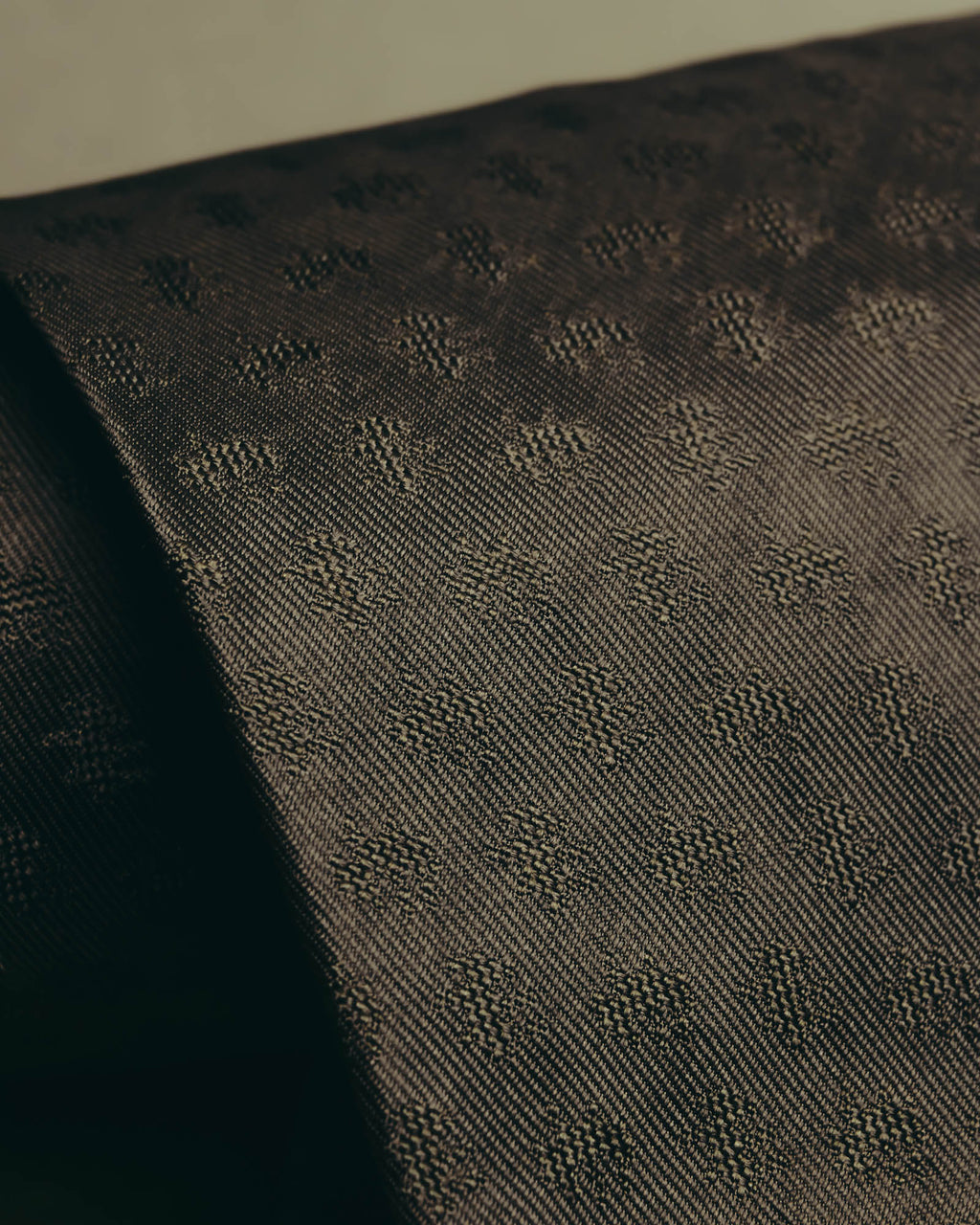 "GIORGIO ARMANI" 90's-00's Dark jacquard silk necktie