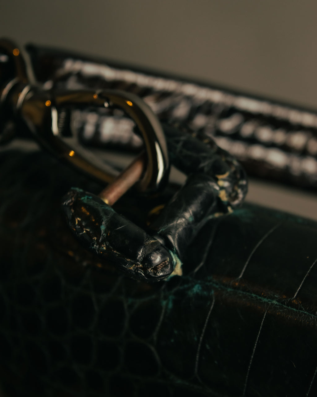 -SPECIAL- “GUCCI“ 70’s Crocodile turn lock handbag