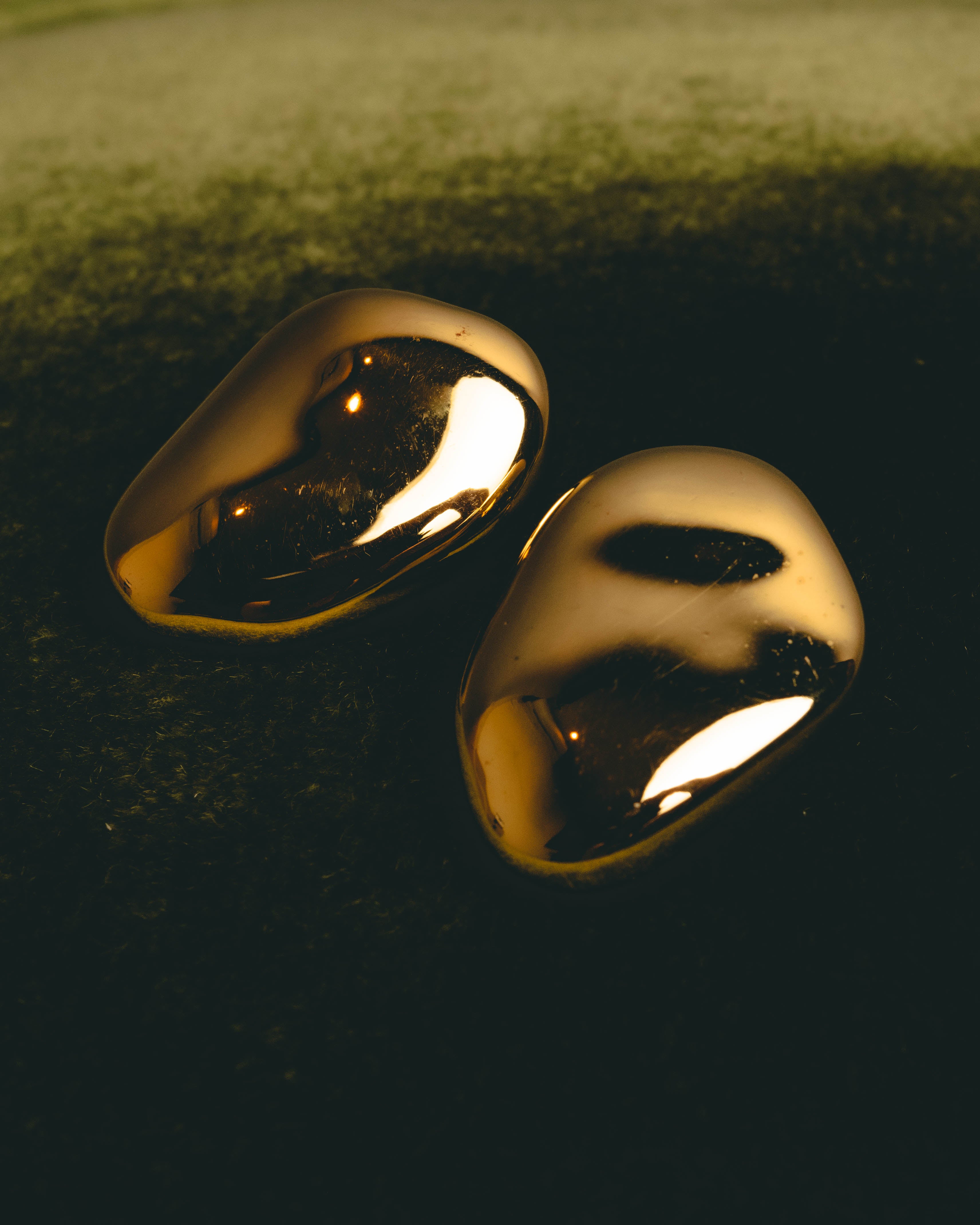 "Yves Saint Laurent" 80's-90's Sculptural gold tone clip-on earrings
