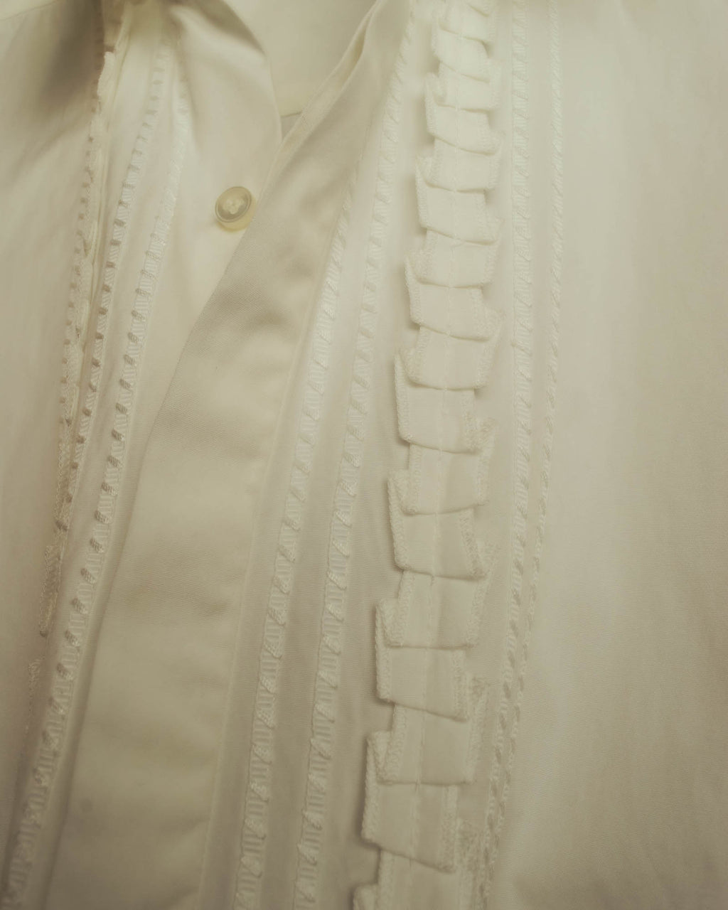 “FENDI” 2000’s Architectural trim dress shirt