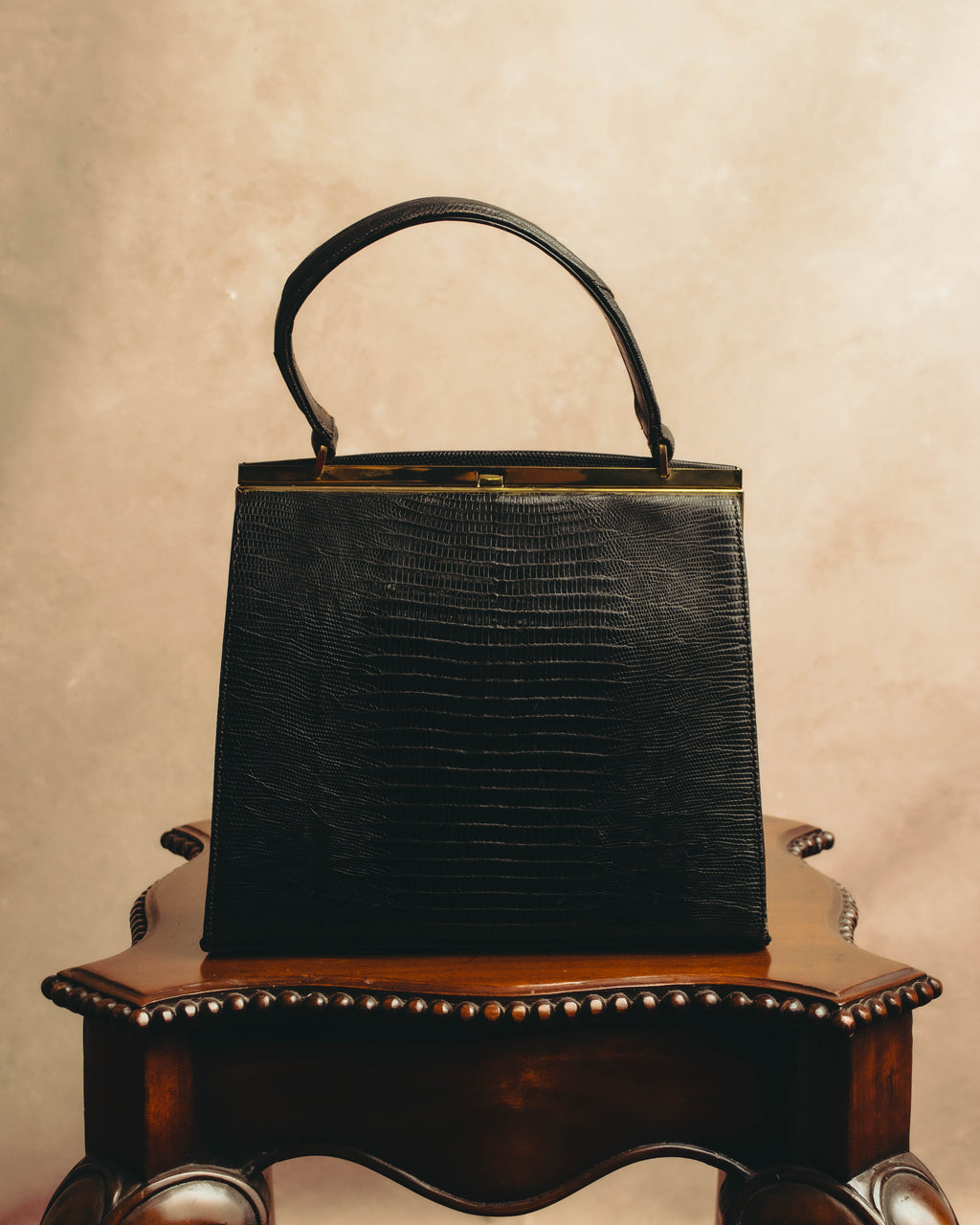 "The Gray Shop" 40's-early 60's Structured reptile embossed leather frame handbag