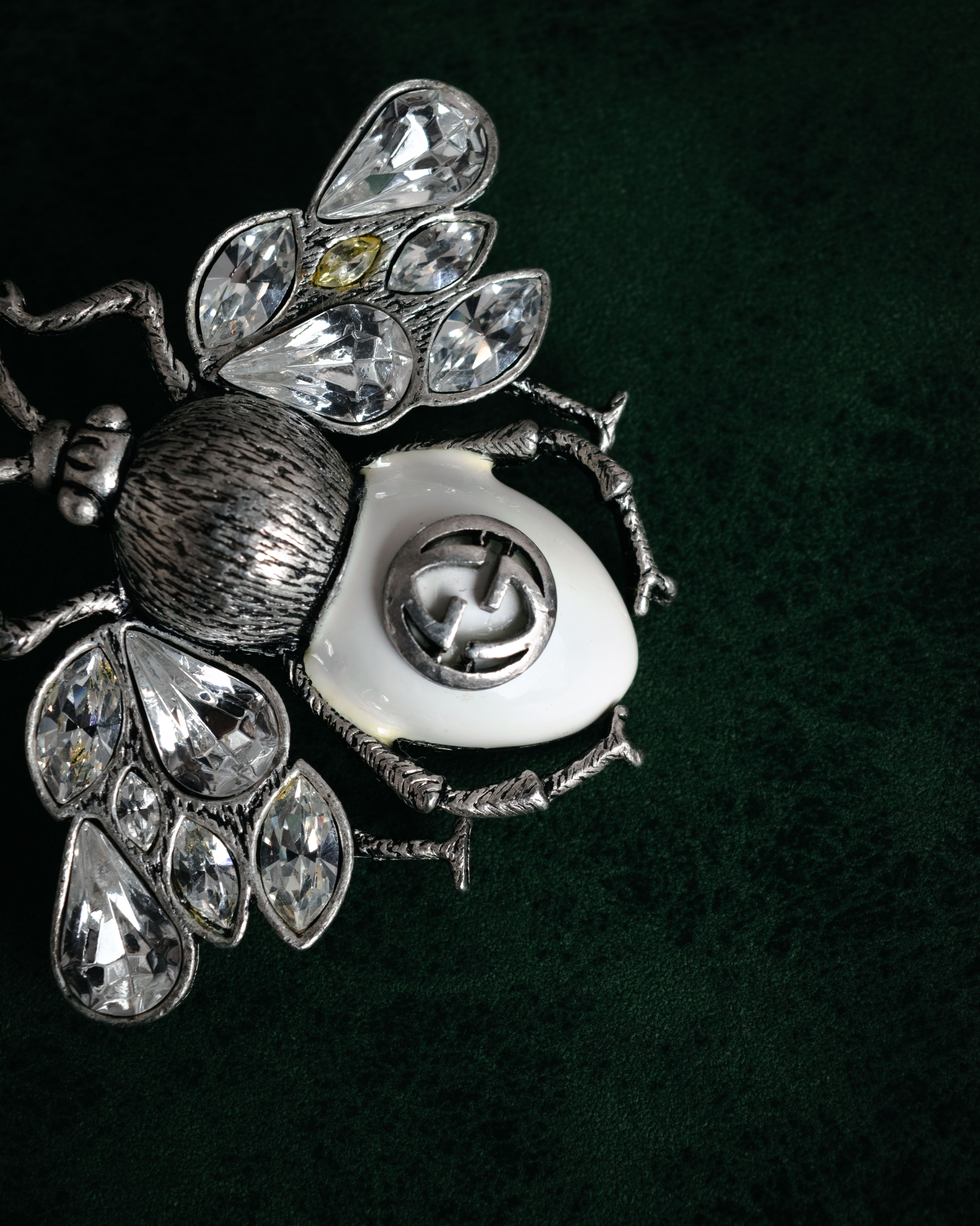 –SPECIAL– “GUCCI” 2017- crystal bee brooch
