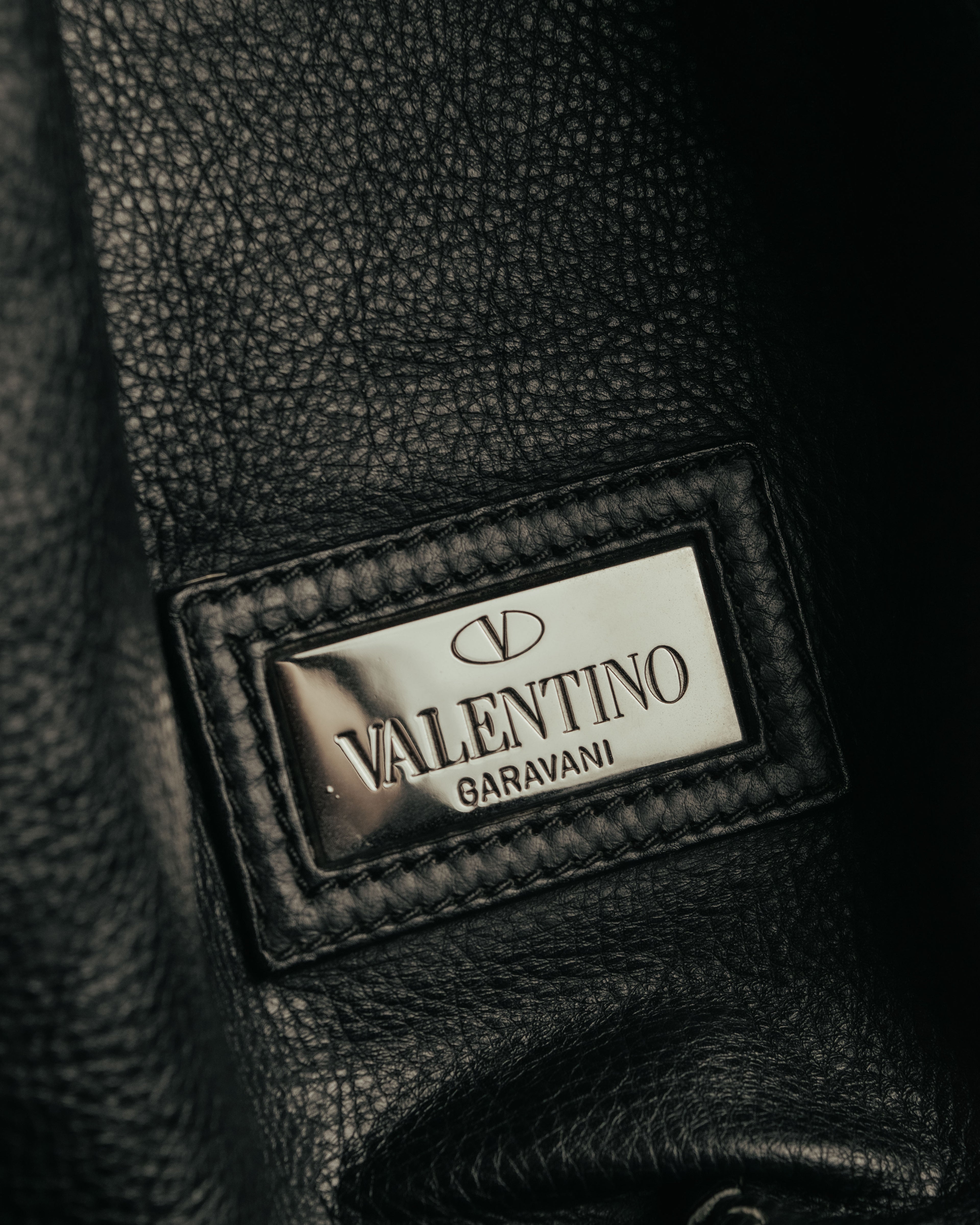-SPECIAL- “VALENTINO GARAVANI” 2006-2009 Histoire whipstitch leather tote bag
