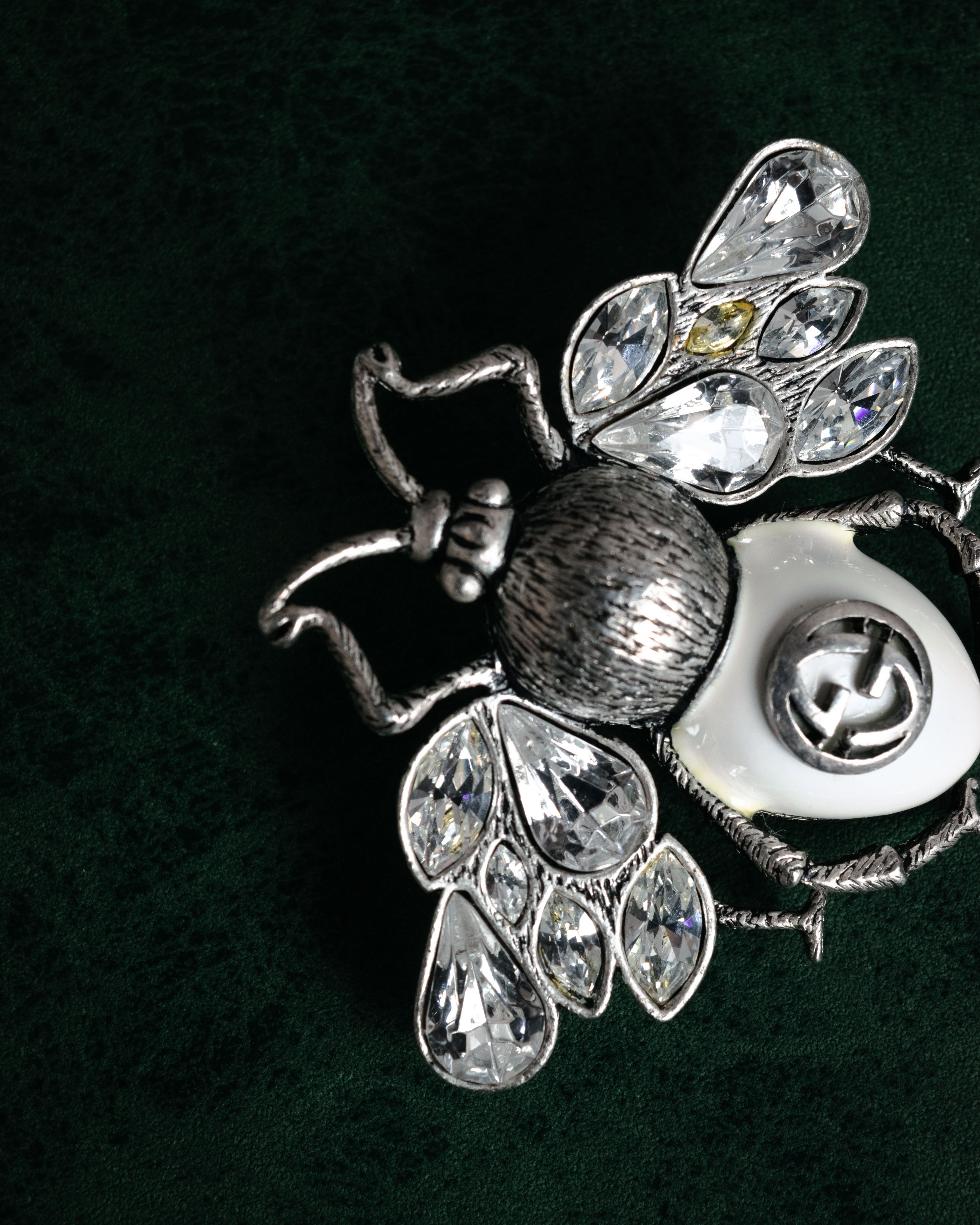 –SPECIAL– “GUCCI” 2017- crystal bee brooch