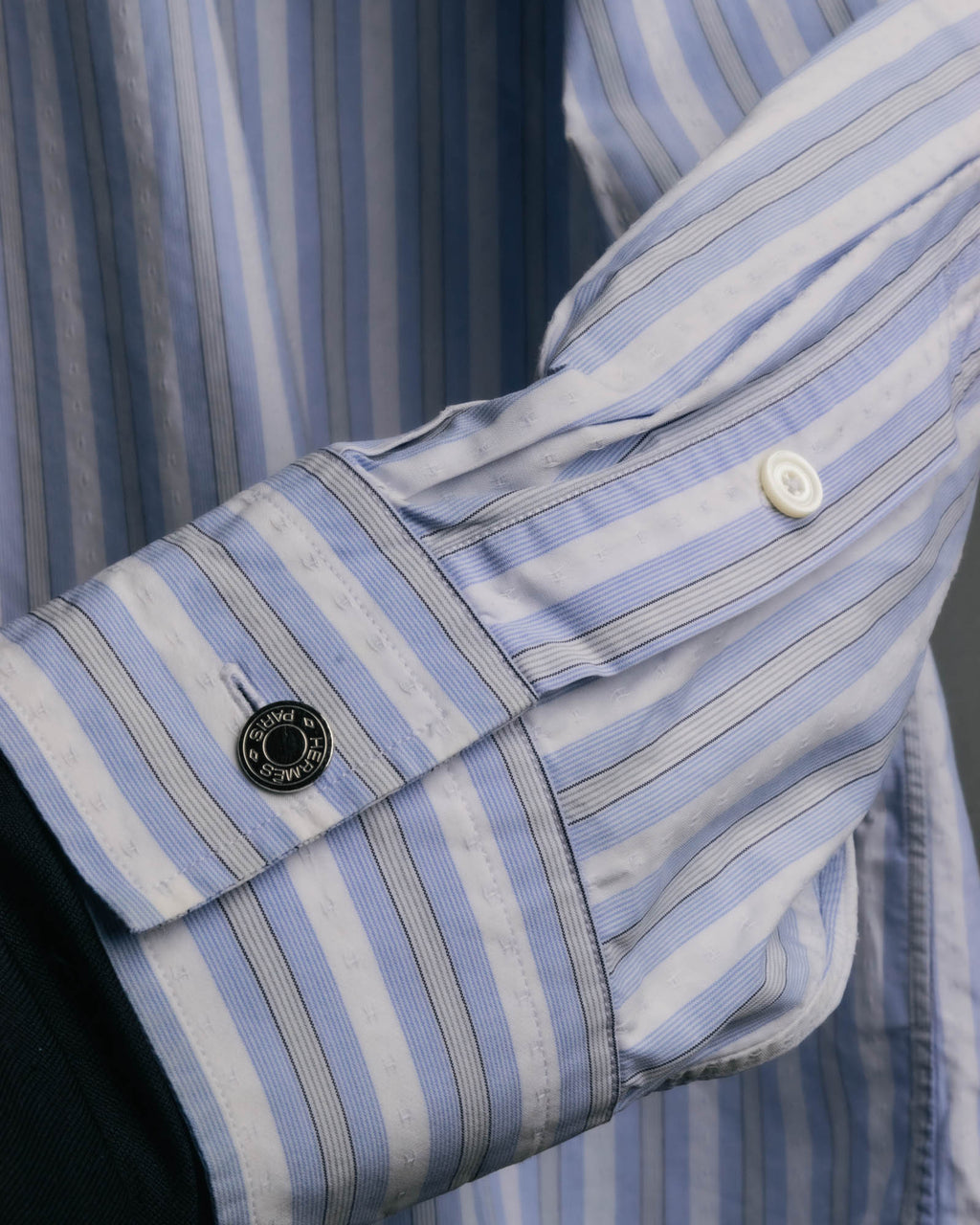 "Hermès" 90's-00's Striped cotton button-down shirt