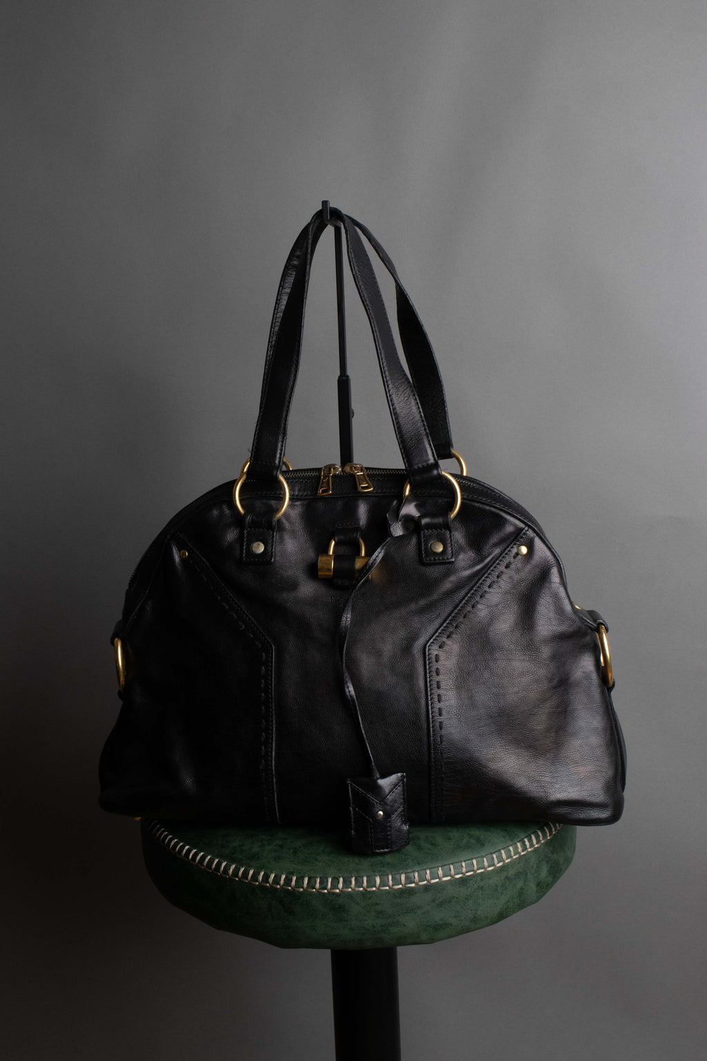 “Yves Saint Laurent” 2005-2010 Muse leather handbag