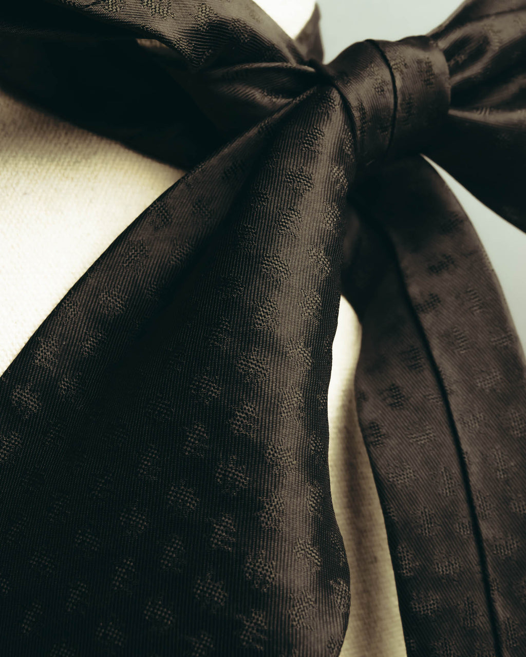 "GIORGIO ARMANI" 90's-00's Dark jacquard silk necktie