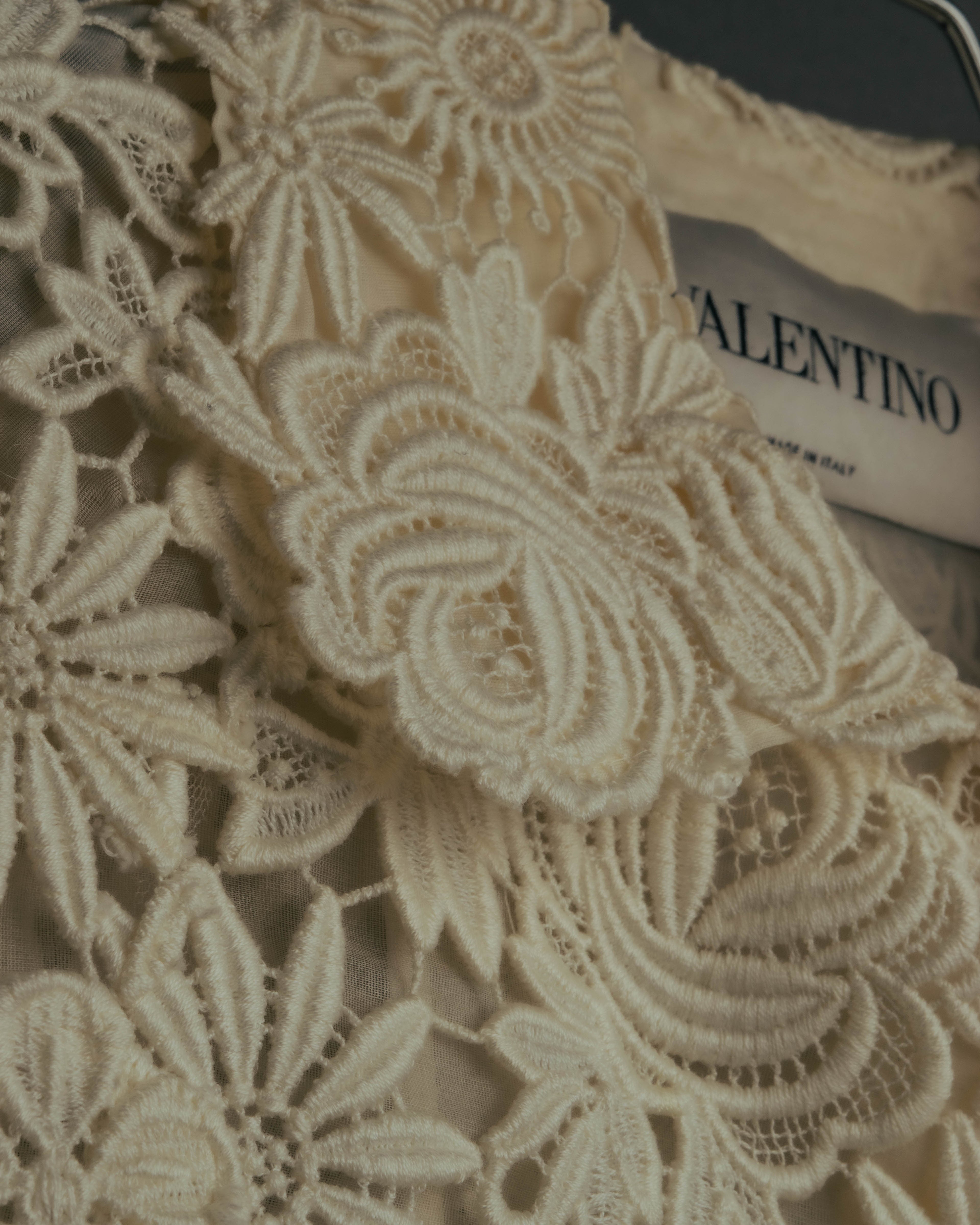 "VALENTINO" 2010's Cropped floral lace jacket