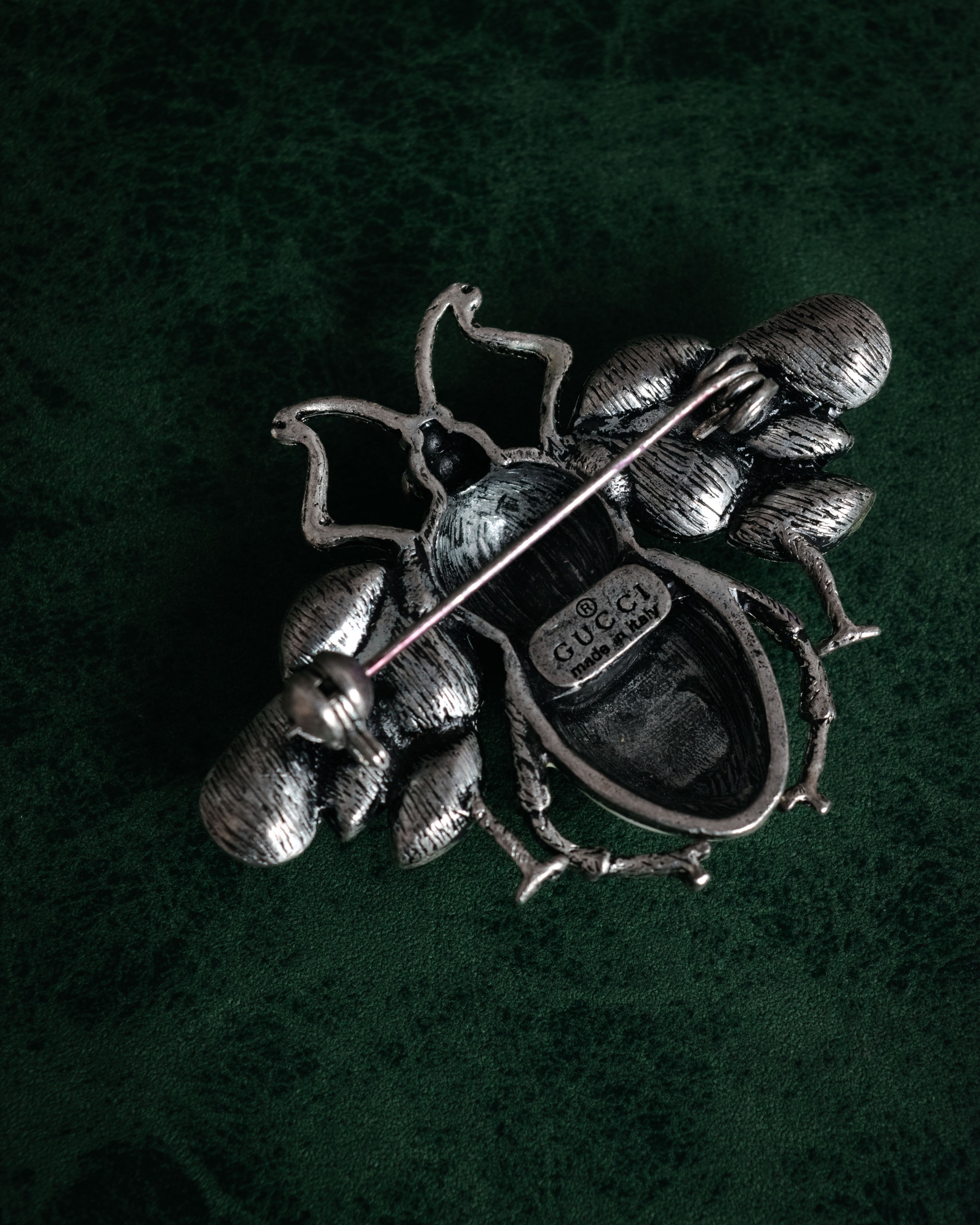 –SPECIAL– “GUCCI” 2017- crystal bee brooch