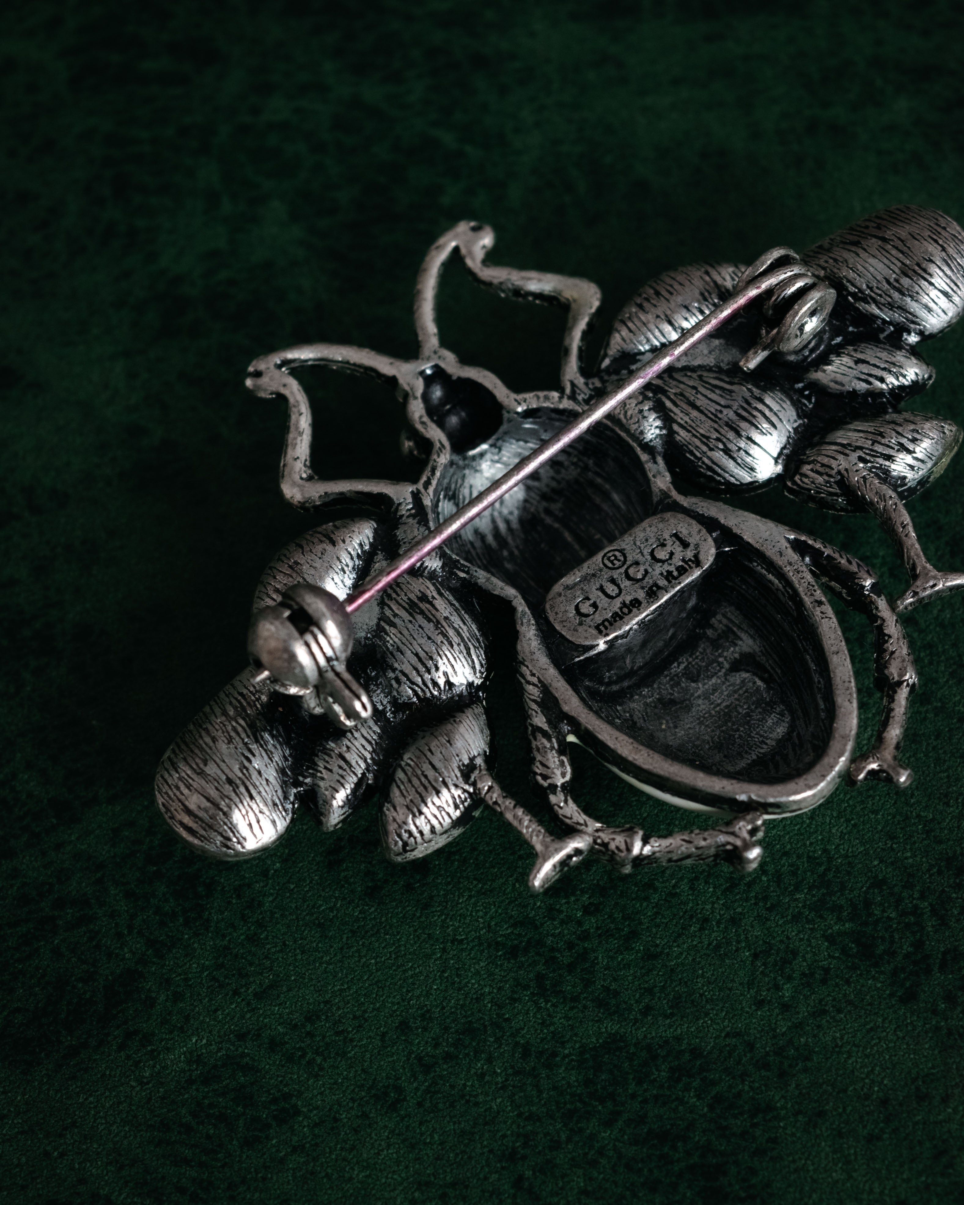 –SPECIAL– “GUCCI” 2017- crystal bee brooch