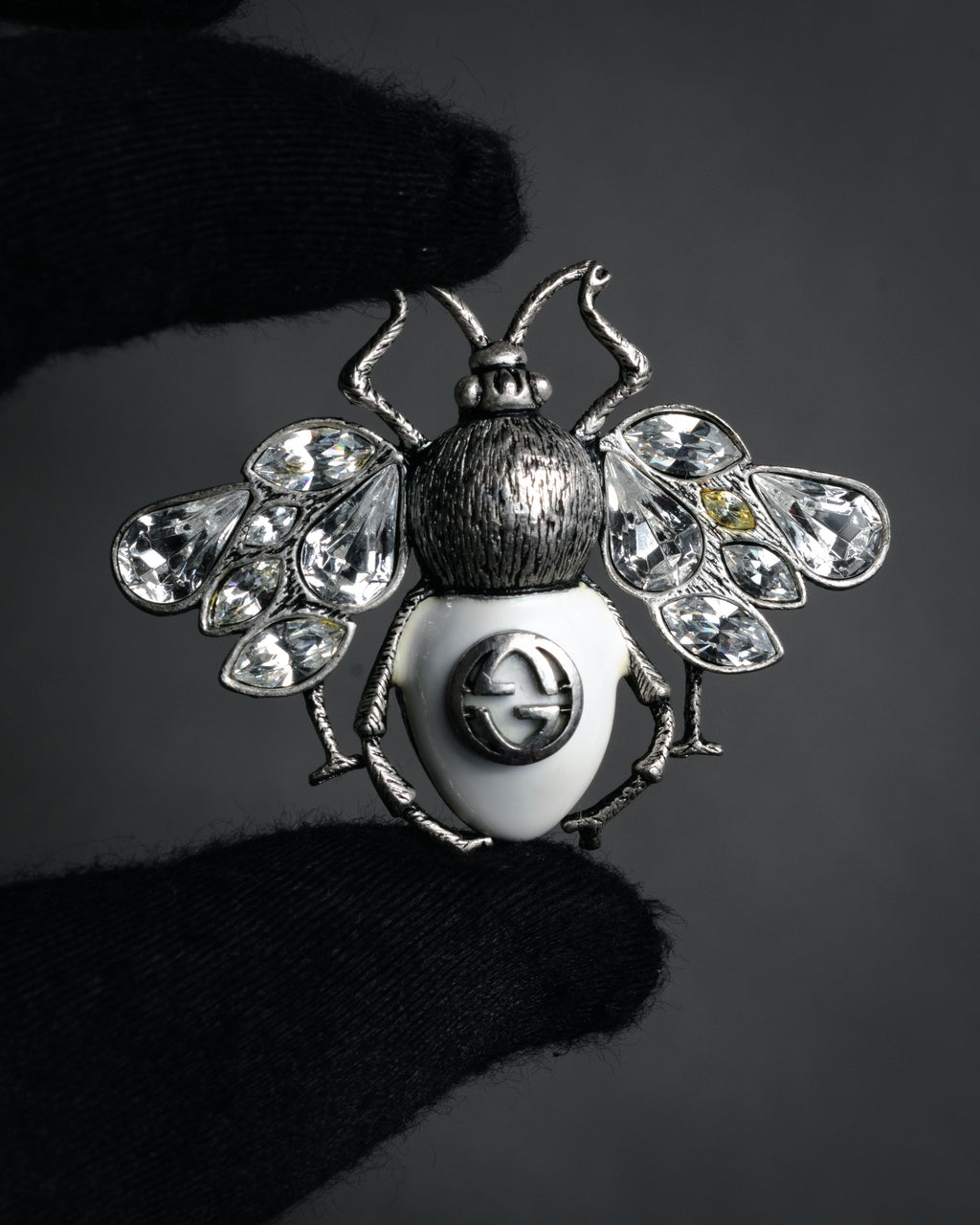 –SPECIAL– “GUCCI” 2017- crystal bee brooch