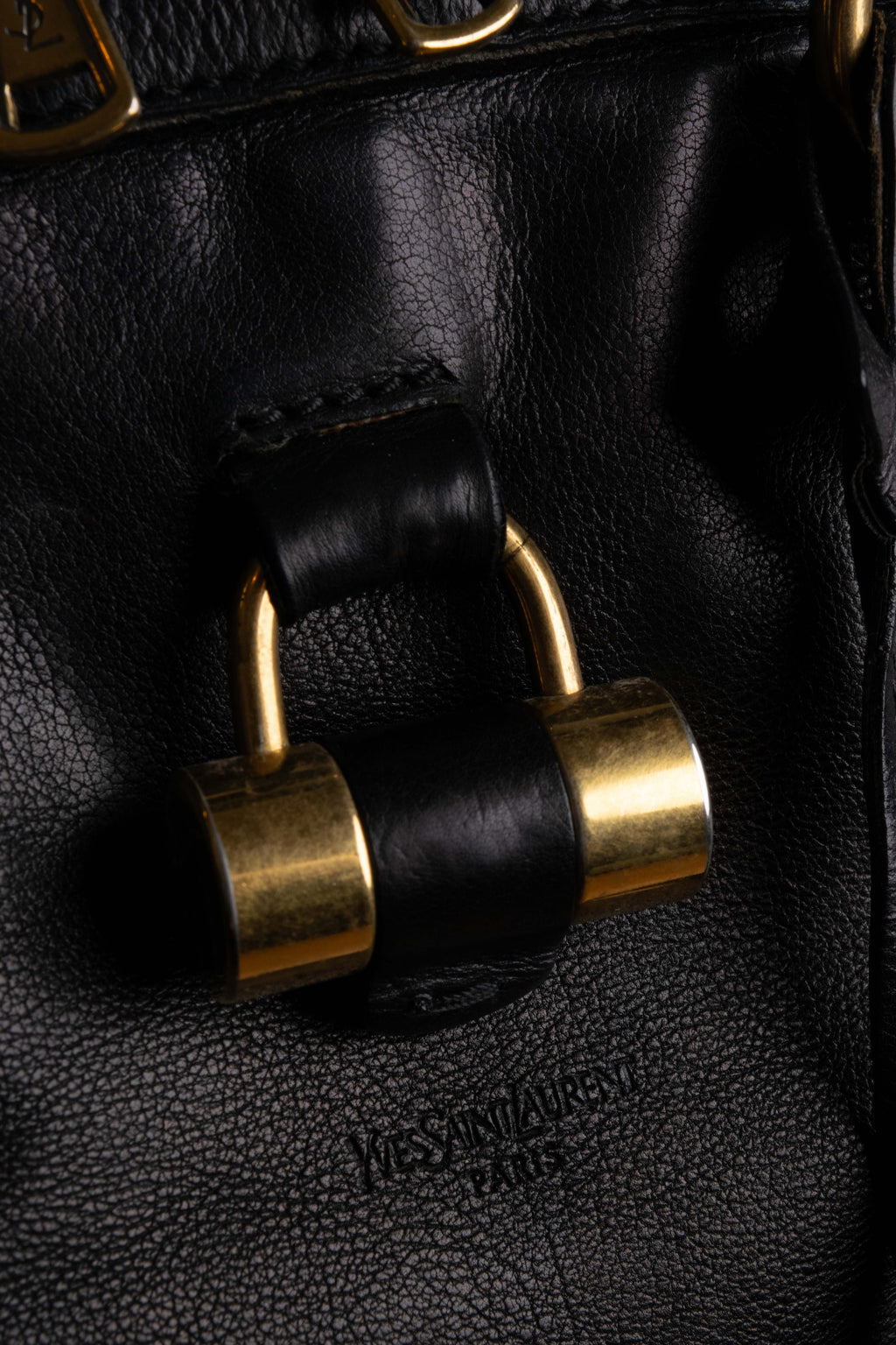 “Yves Saint Laurent” 2005-2010 Muse leather handbag