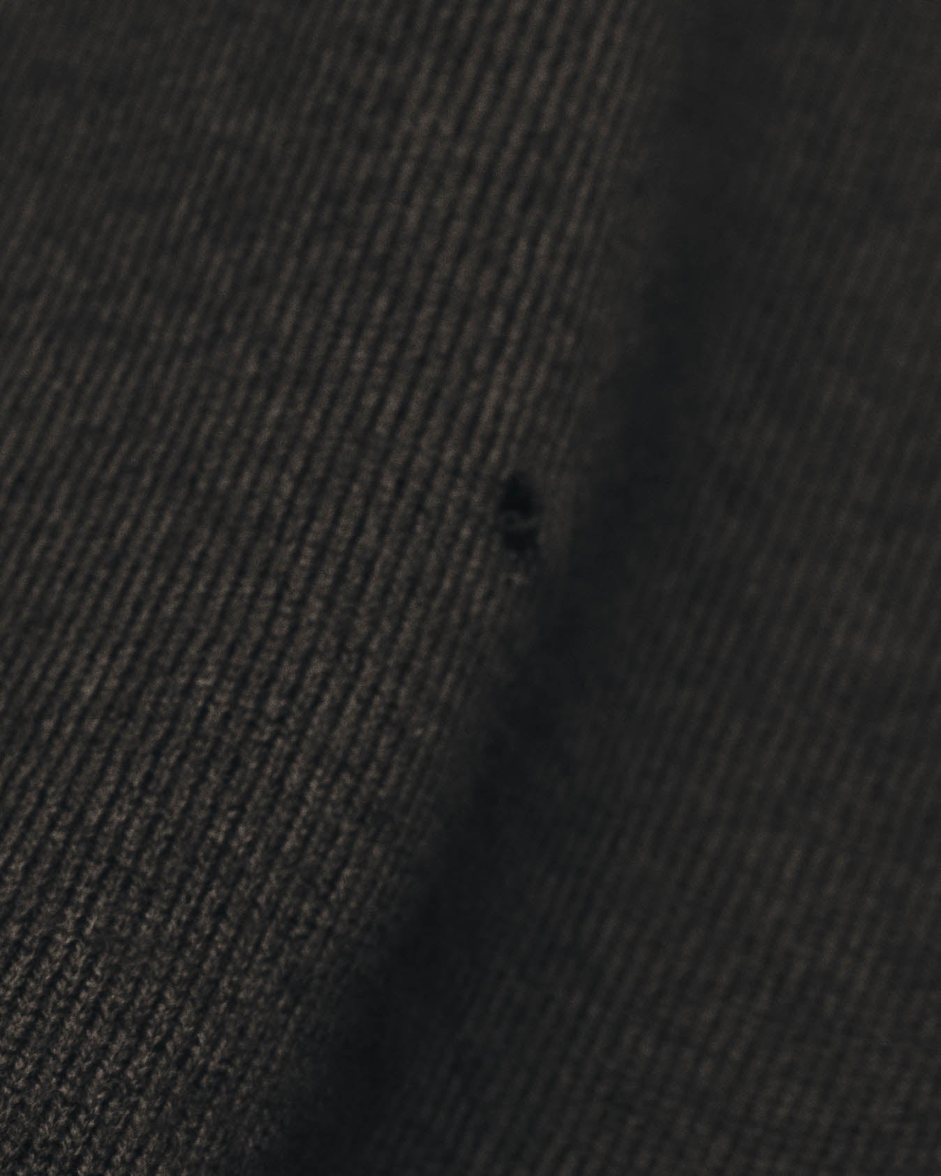 "PRADA" 10's-20's Lightweight v-neck knit cardigan