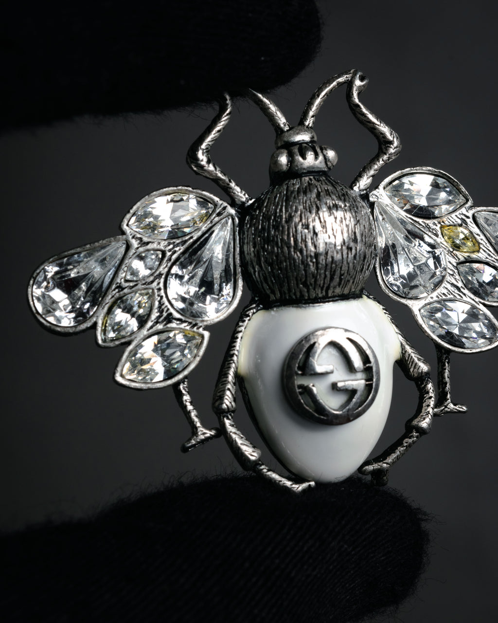 –SPECIAL– “GUCCI” 2017- crystal bee brooch