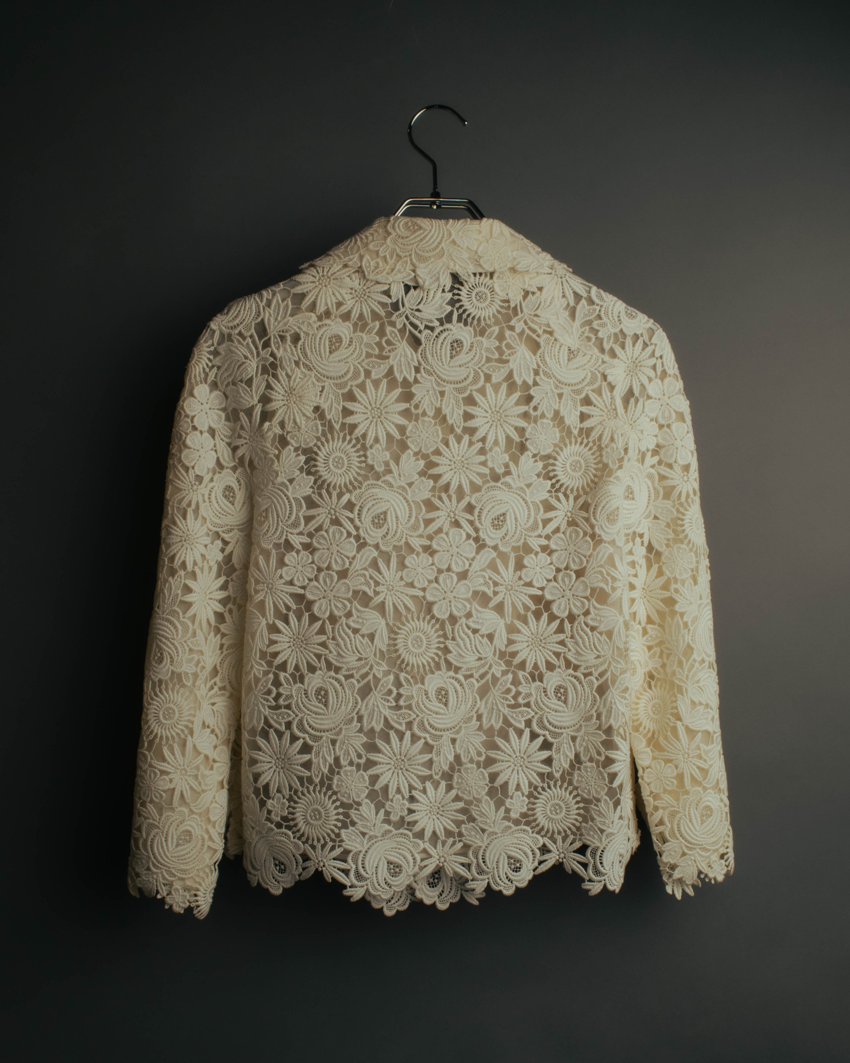 "VALENTINO" 2010's Cropped floral lace jacket