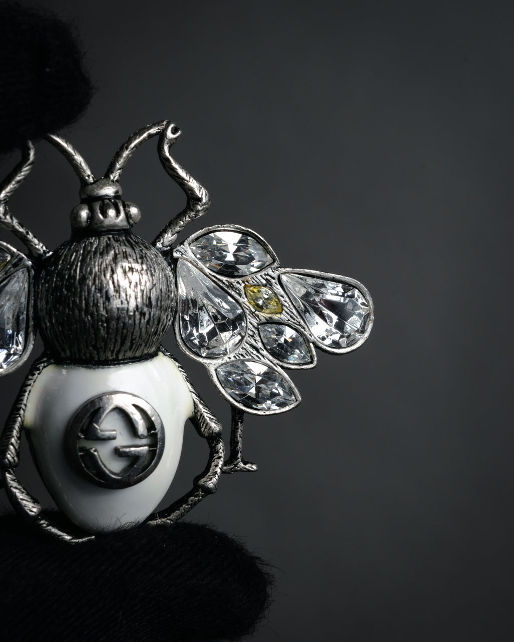 –SPECIAL– “GUCCI” 2017- crystal bee brooch