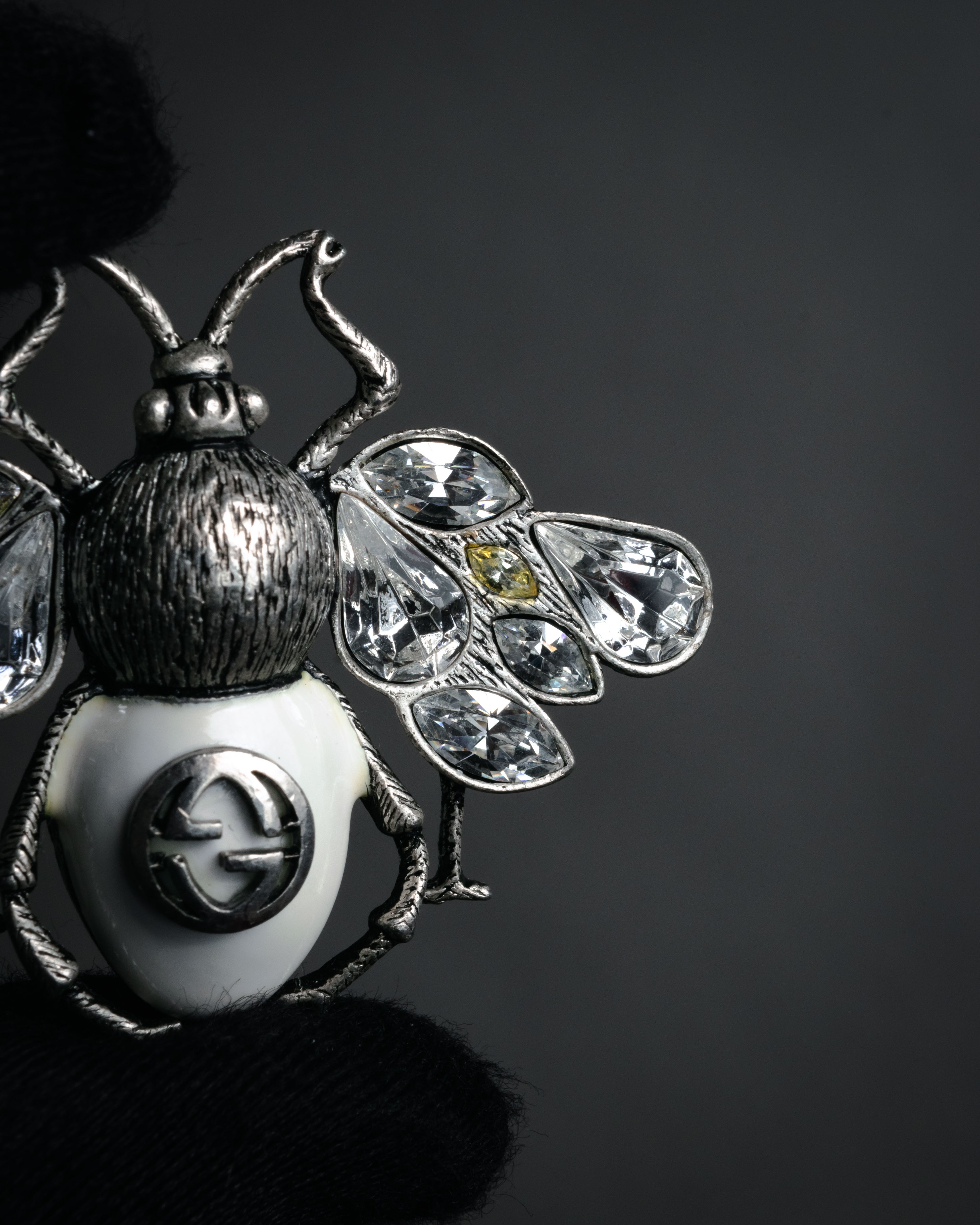 –SPECIAL– “GUCCI” 2017- crystal bee brooch