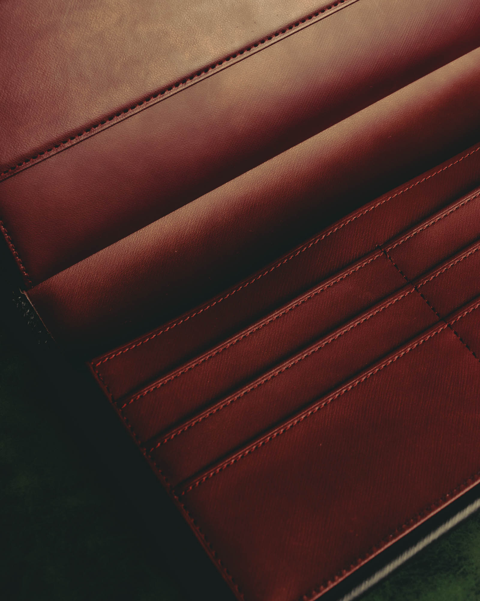 "Cartier" 90's-00's Sculptural leather clutch bag