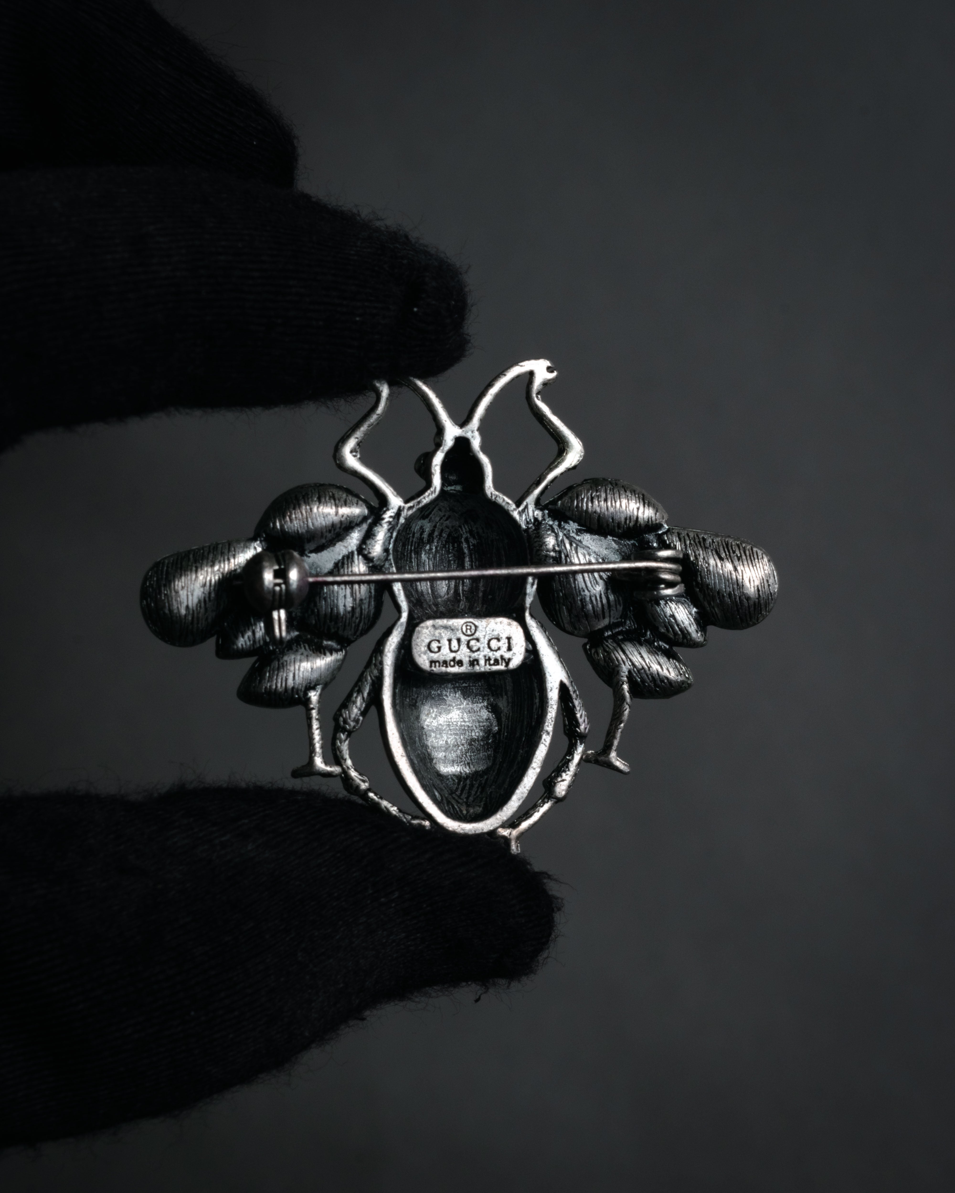 SPECIAL– “GUCCI” 2017- crystal bee brooch – MOOD
