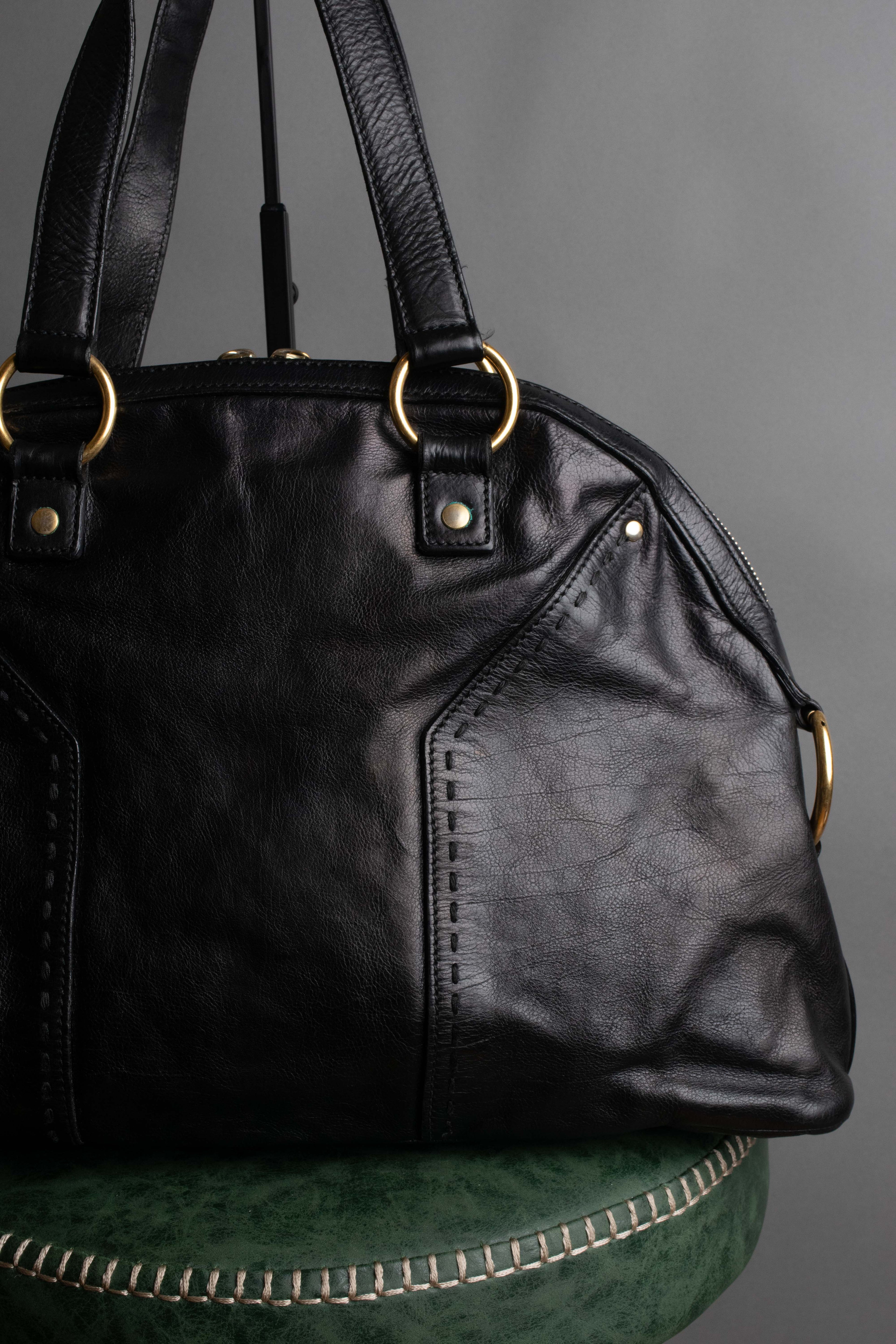 “Yves Saint Laurent” 2005-2010 Muse leather handbag