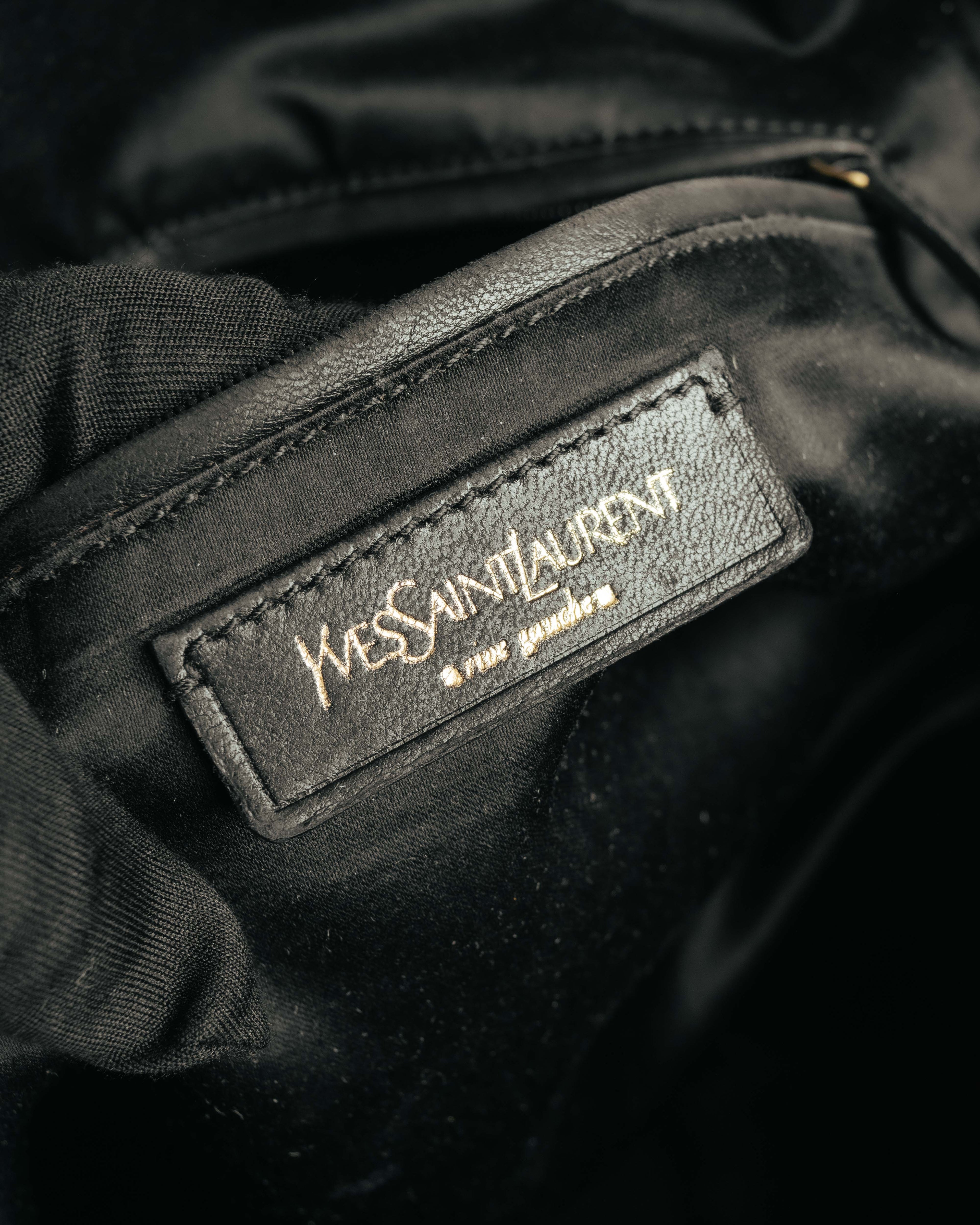 “Yves Saint Laurent” 2005-2010 Muse leather handbag