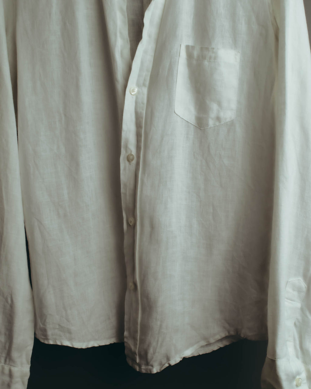 "Frank & Eileen" Airy linen like long sleeve shirt