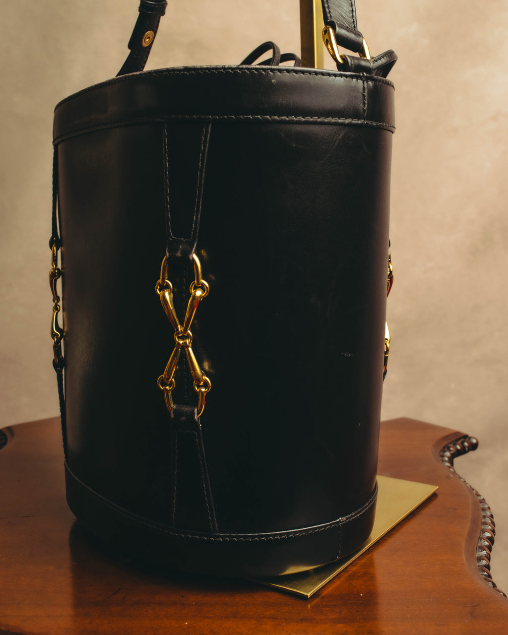 "GUCCI" 70's-80's Black leather bucket shoulder bag