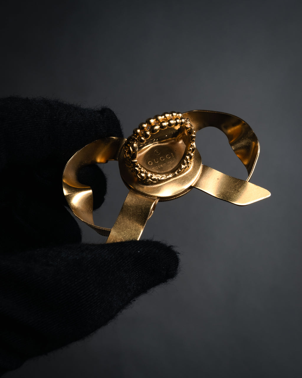 –SPECIAL– “GUCCI” 2010’s Ribbon crest statement ring