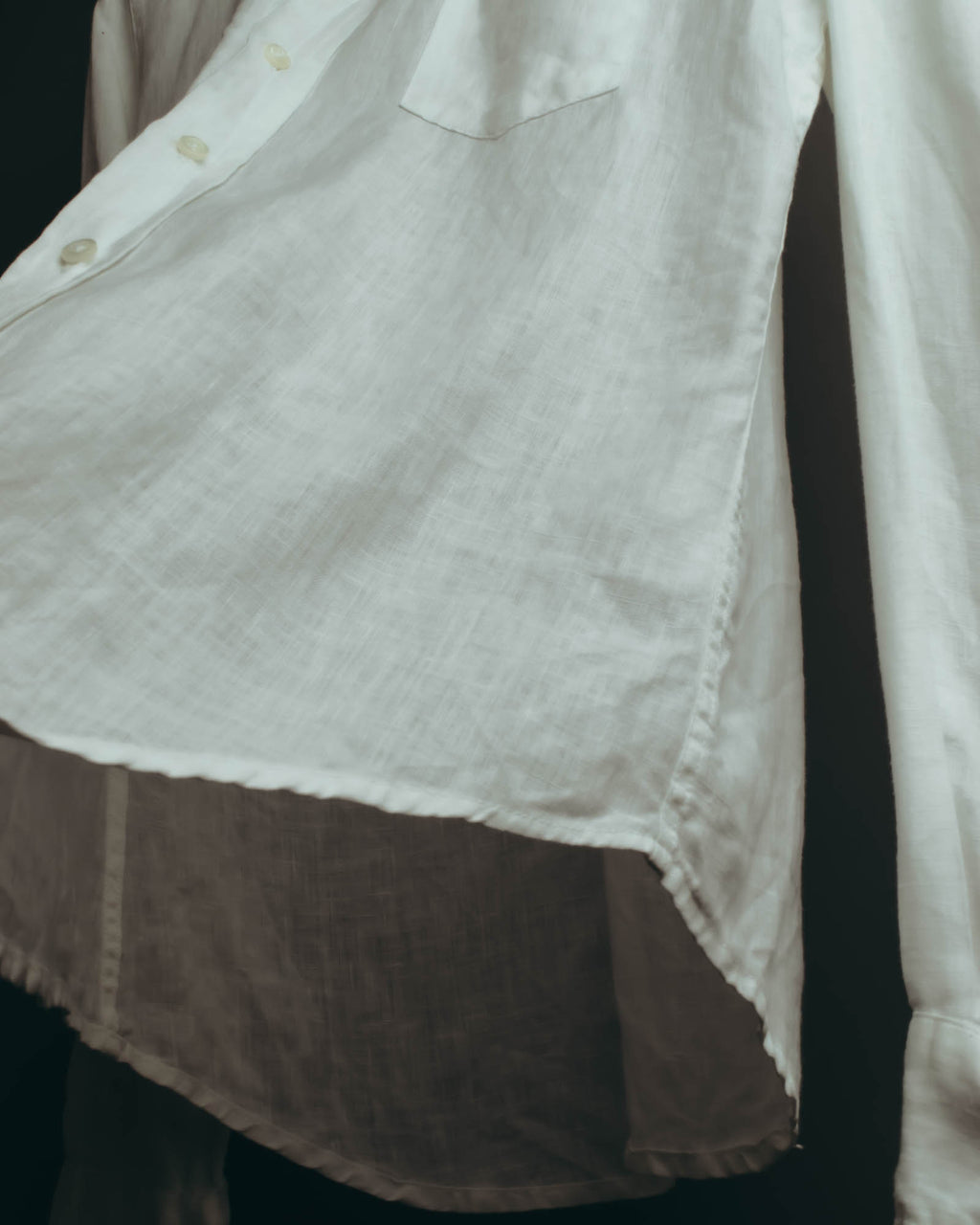 "Frank & Eileen" Airy linen like long sleeve shirt