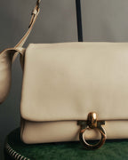 “Salvatore Ferragamo” 90’s-00’s Gancini leather shoulder bag
