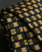 “CHANEL” 90’s-00’s Chain motif silk tie