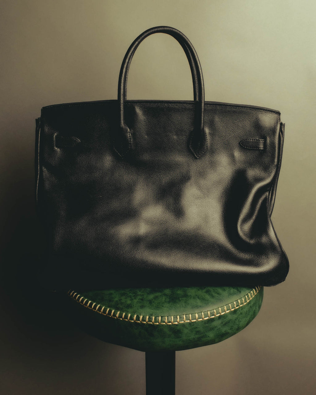 "JULIEN LACROIX" 90's Classic black leather top handle handbag