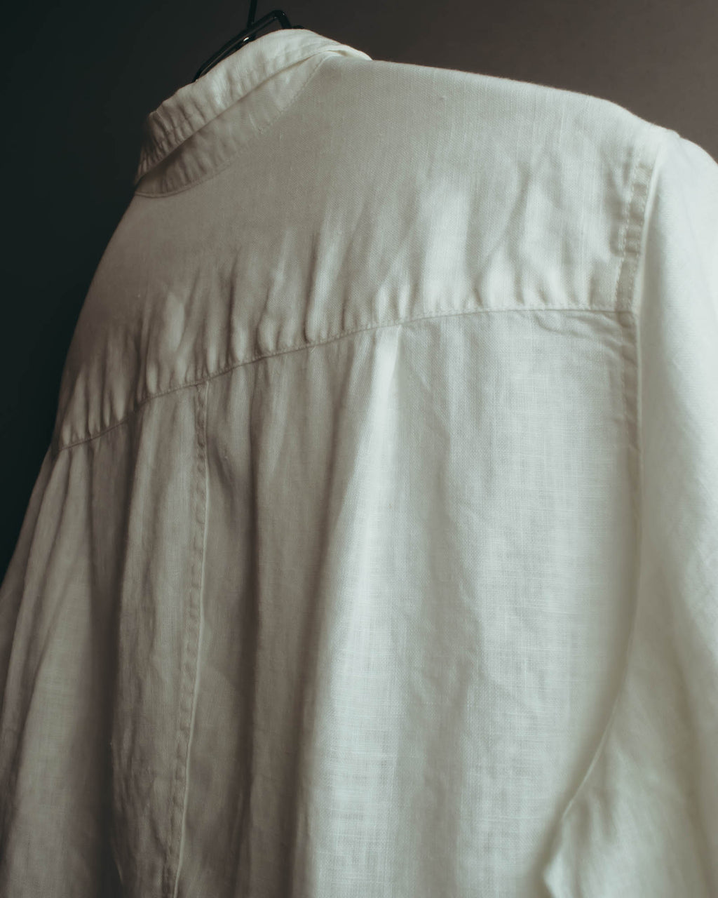 "Frank & Eileen" Airy linen like long sleeve shirt